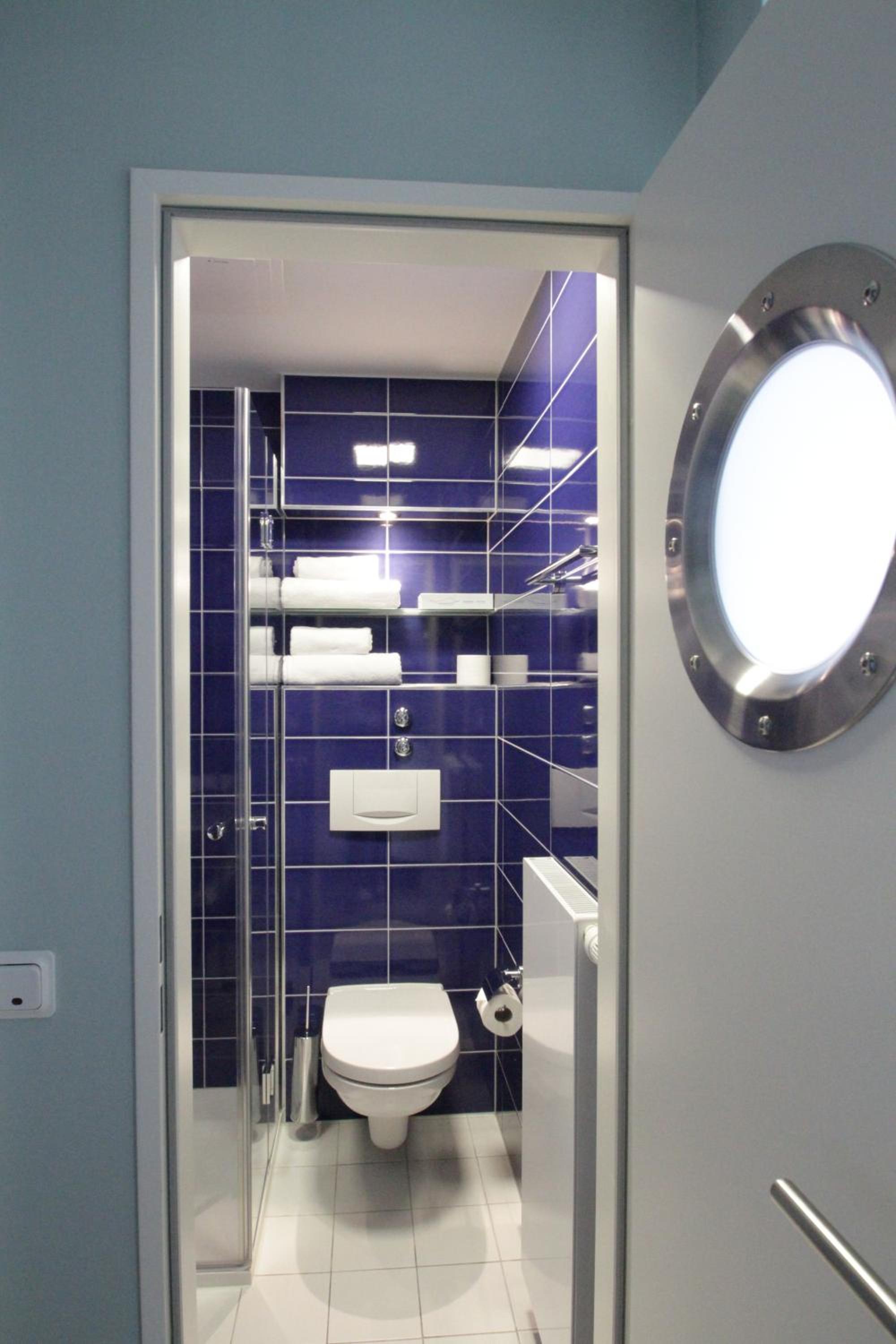 Double or Twin Room with Balcony - Photo 5
