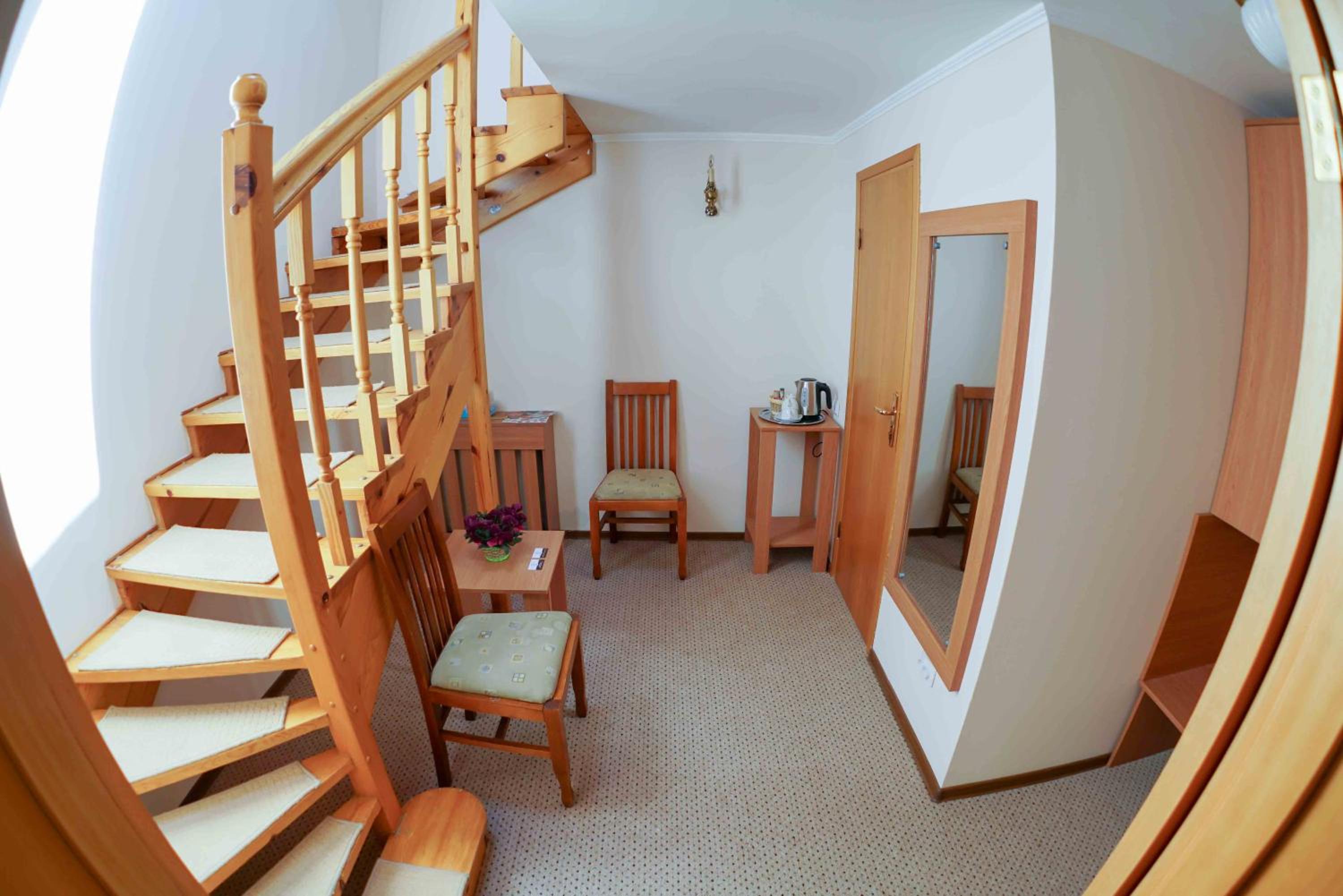 Double or Twin Room - Photo 4