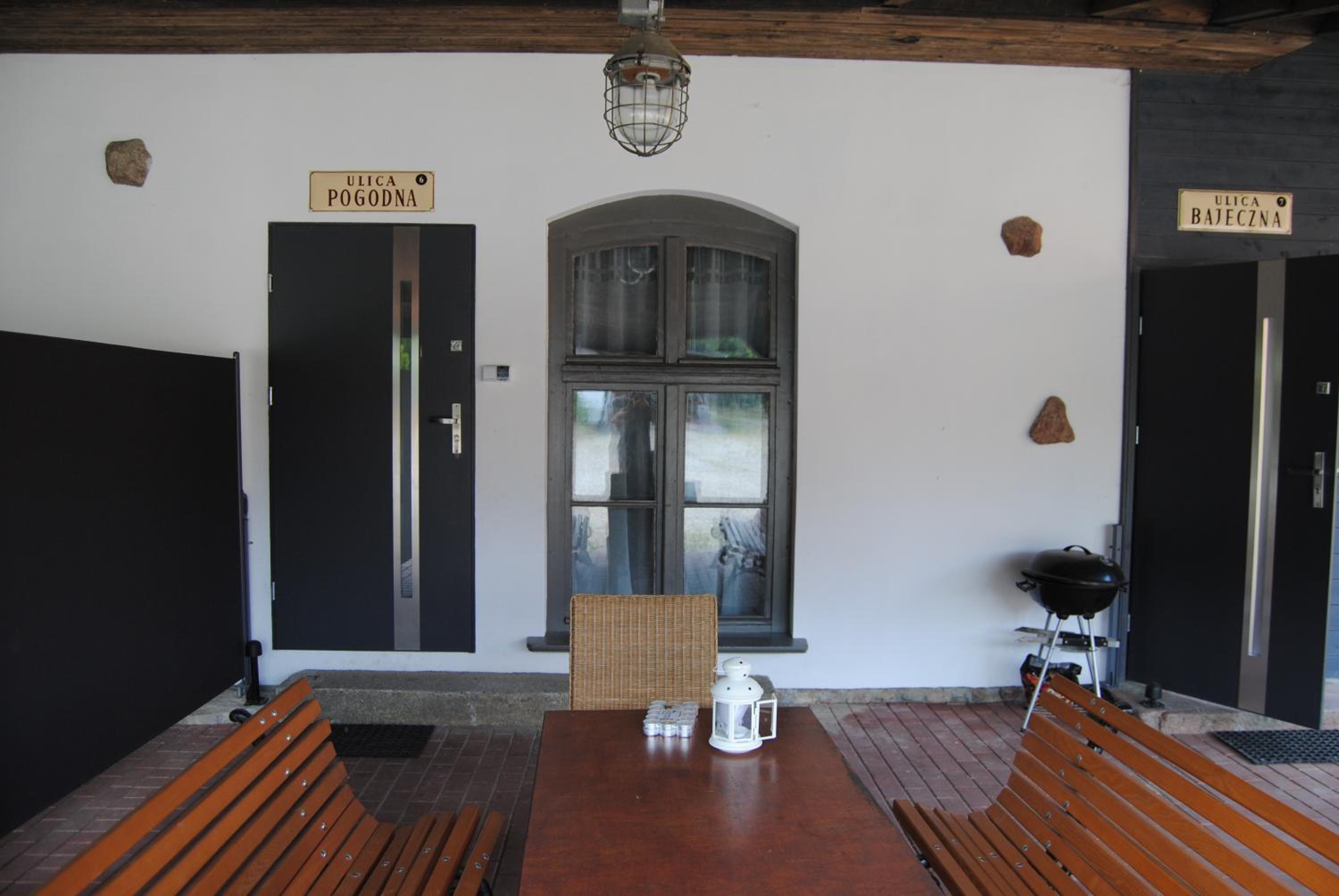 Studio - Split Level