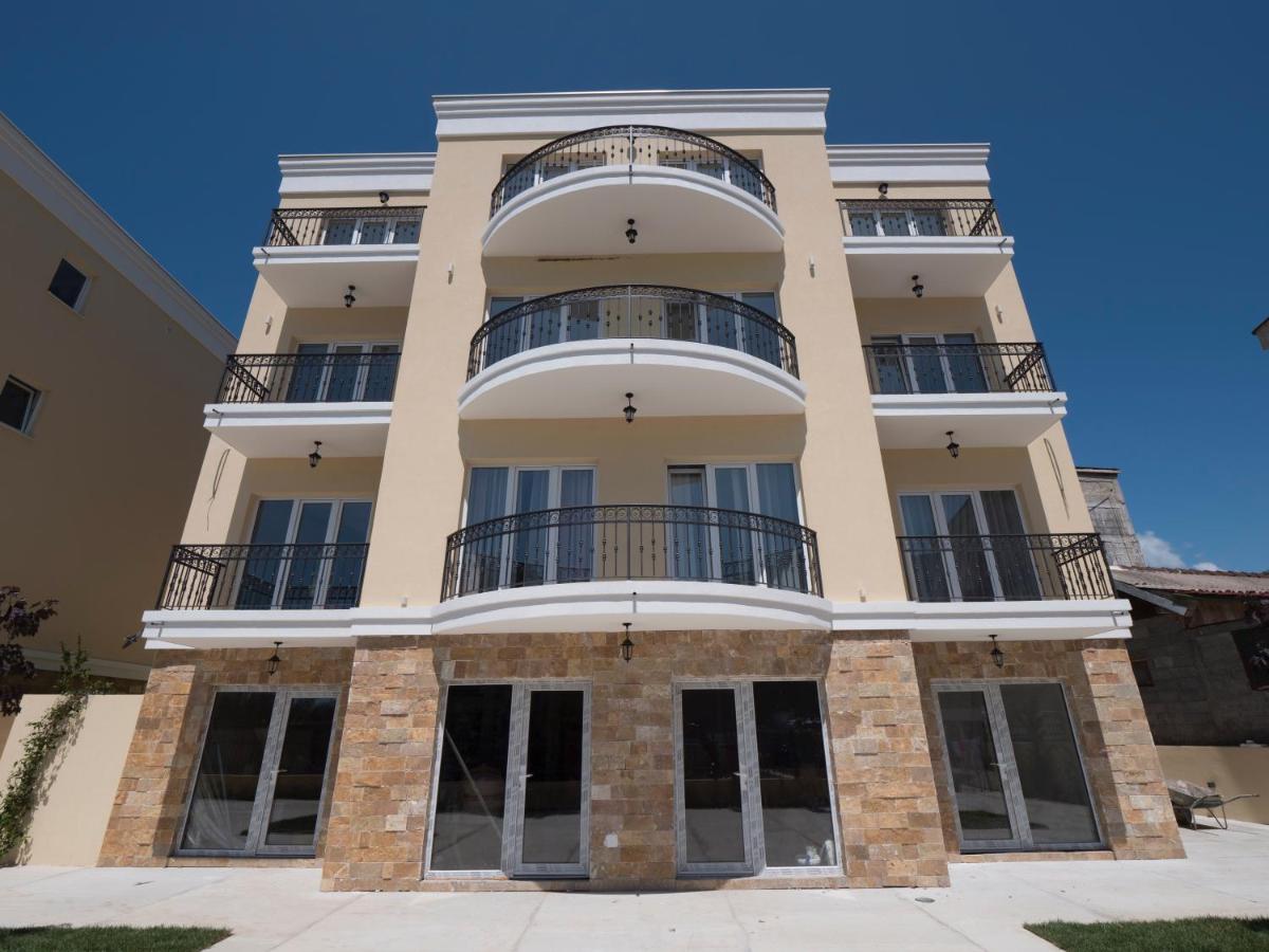 Apartment with Sea View photo 2