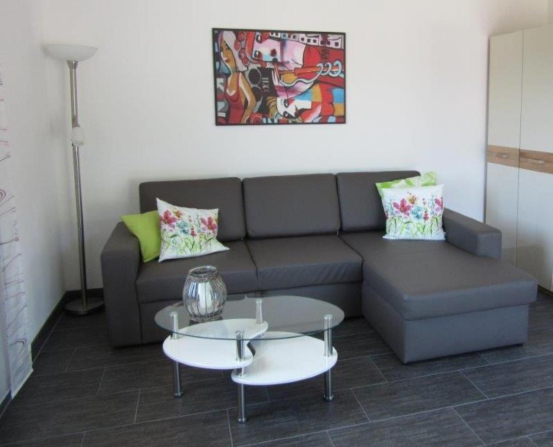 Apartment photo 2
