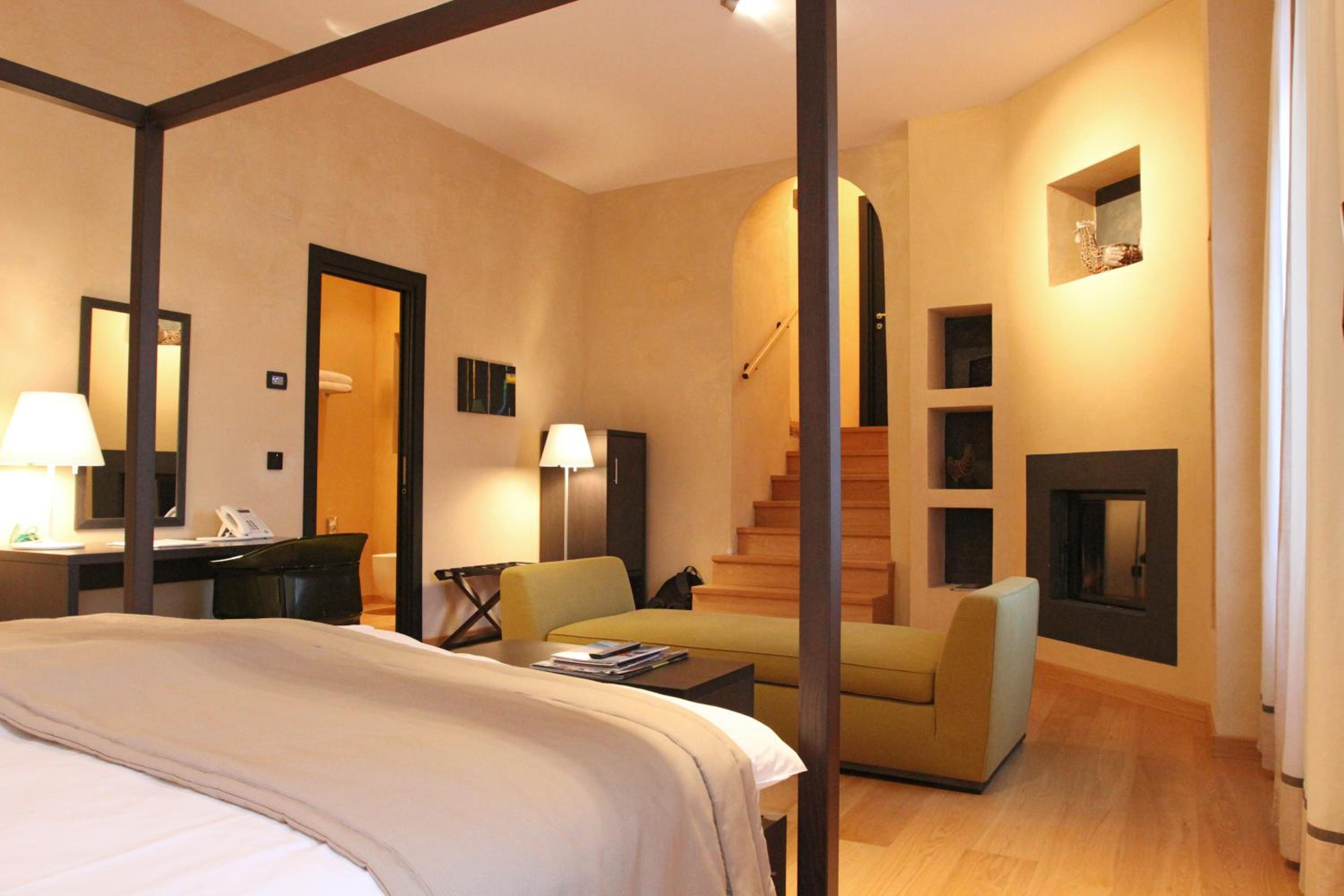 Comfort Suite photo 2