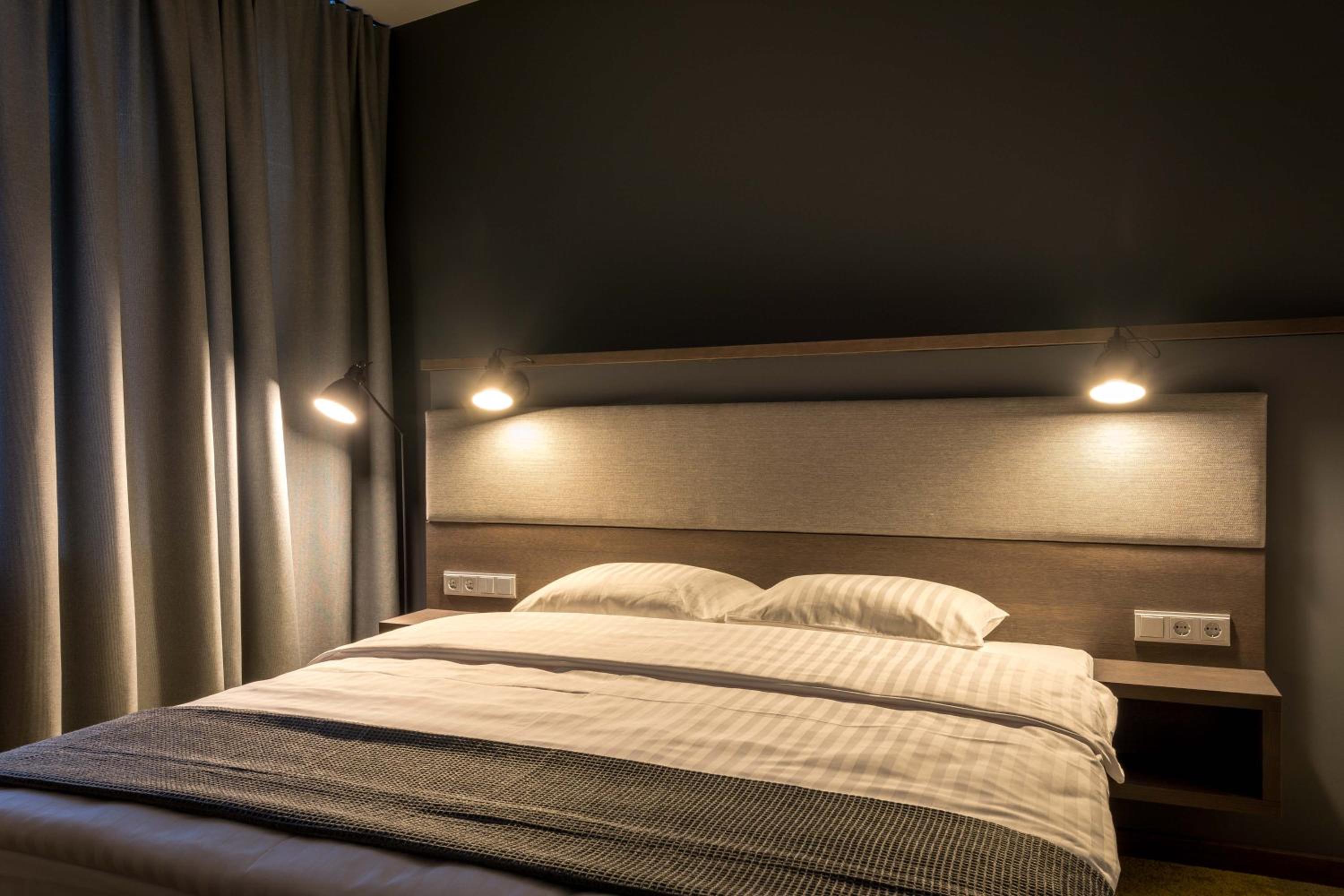 Deluxe Double Room - Photo 12