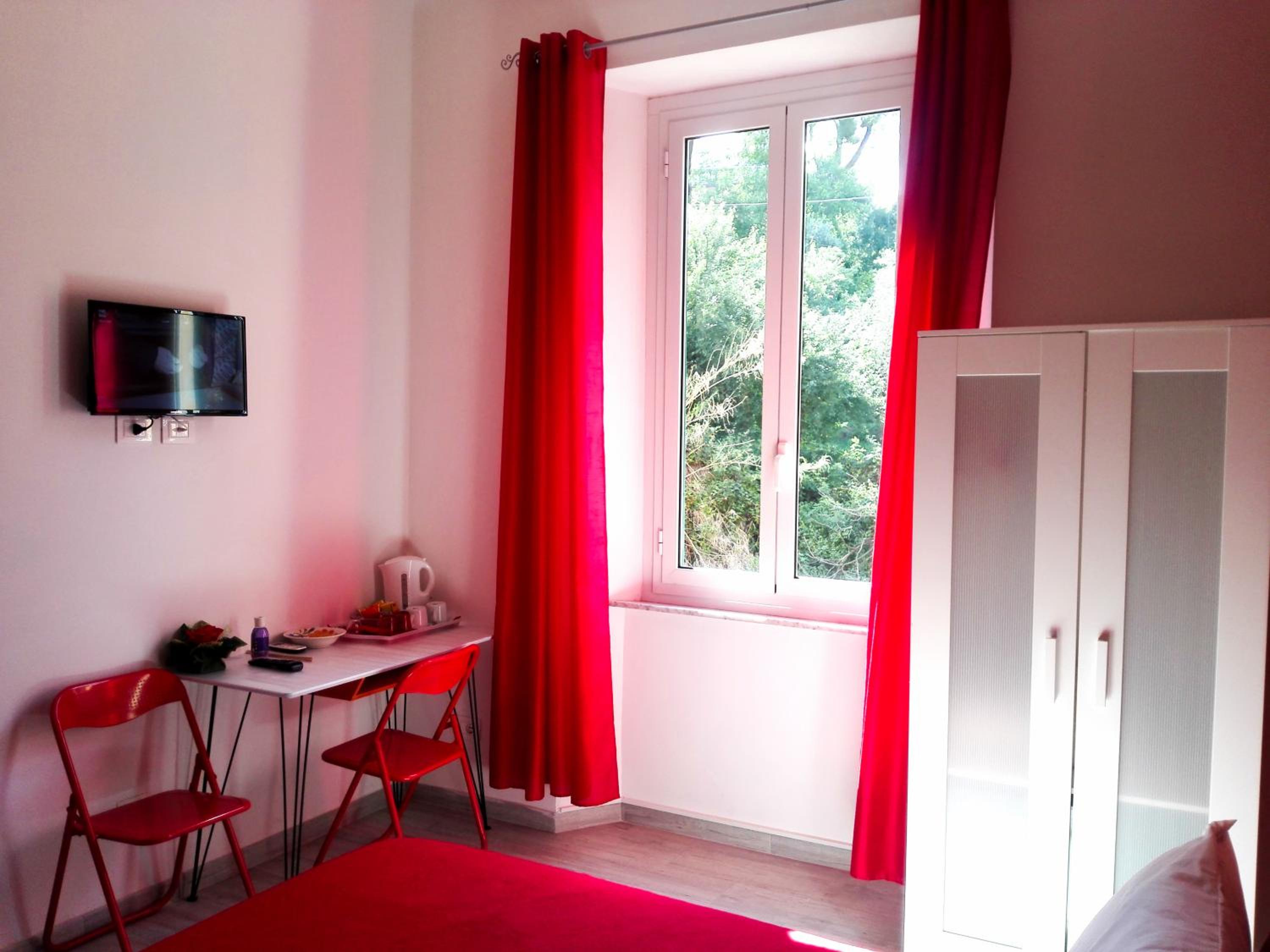 Triple Room with Garden View photo 2