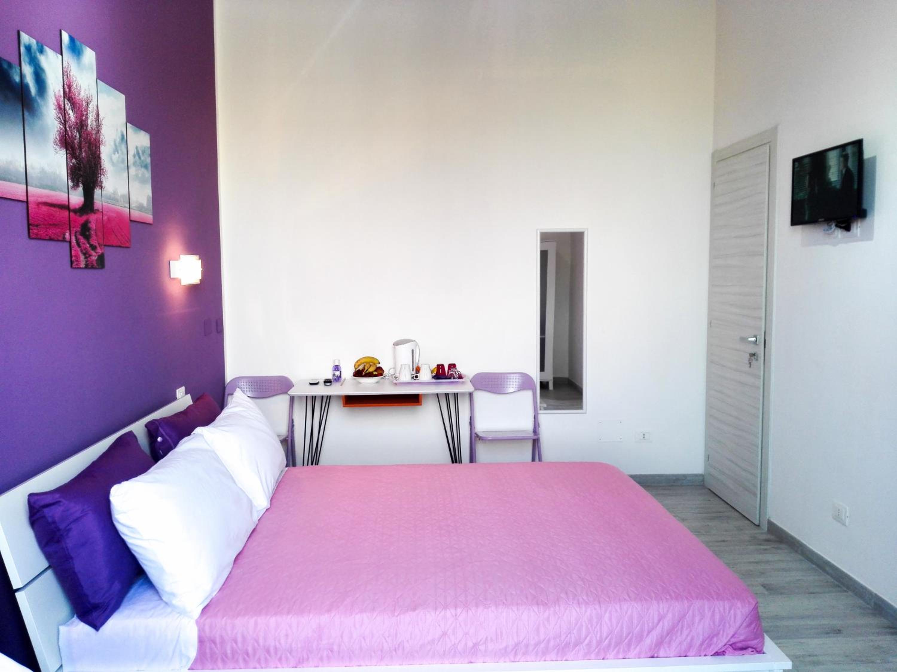 Triple Room with Balcony - Photo 4