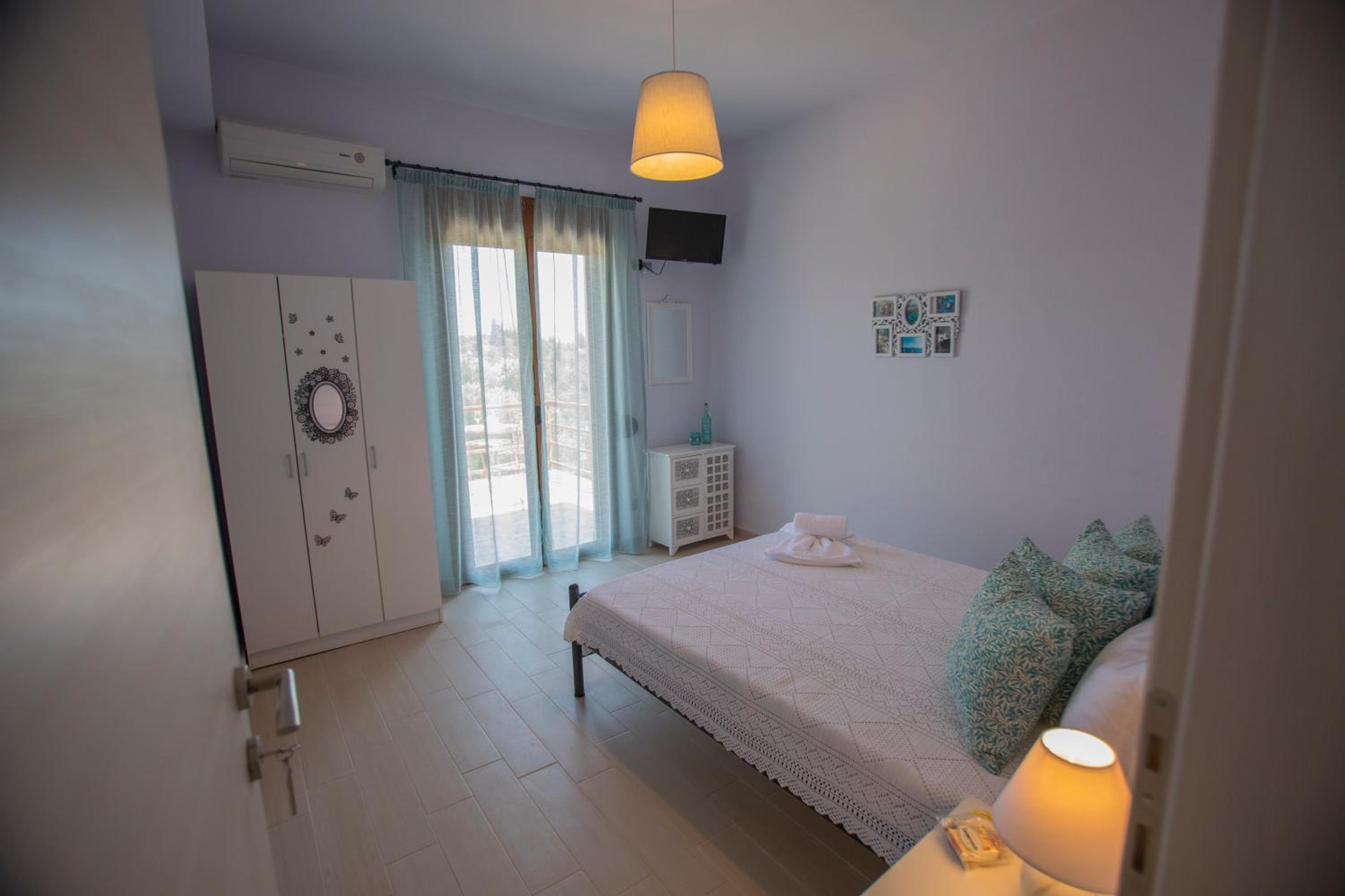 Two-Bedroom Villa photo 2