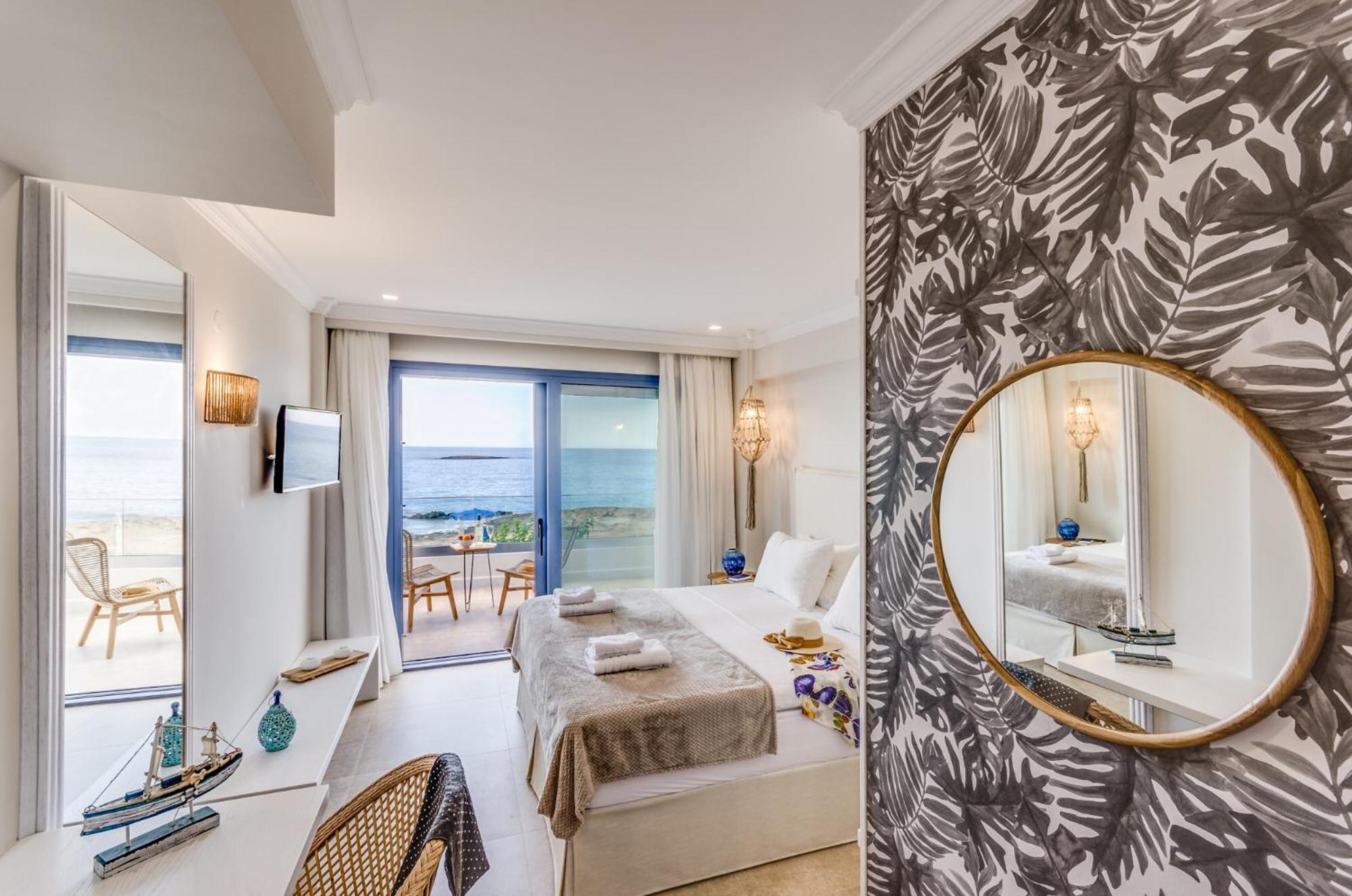 Suite with Sea View