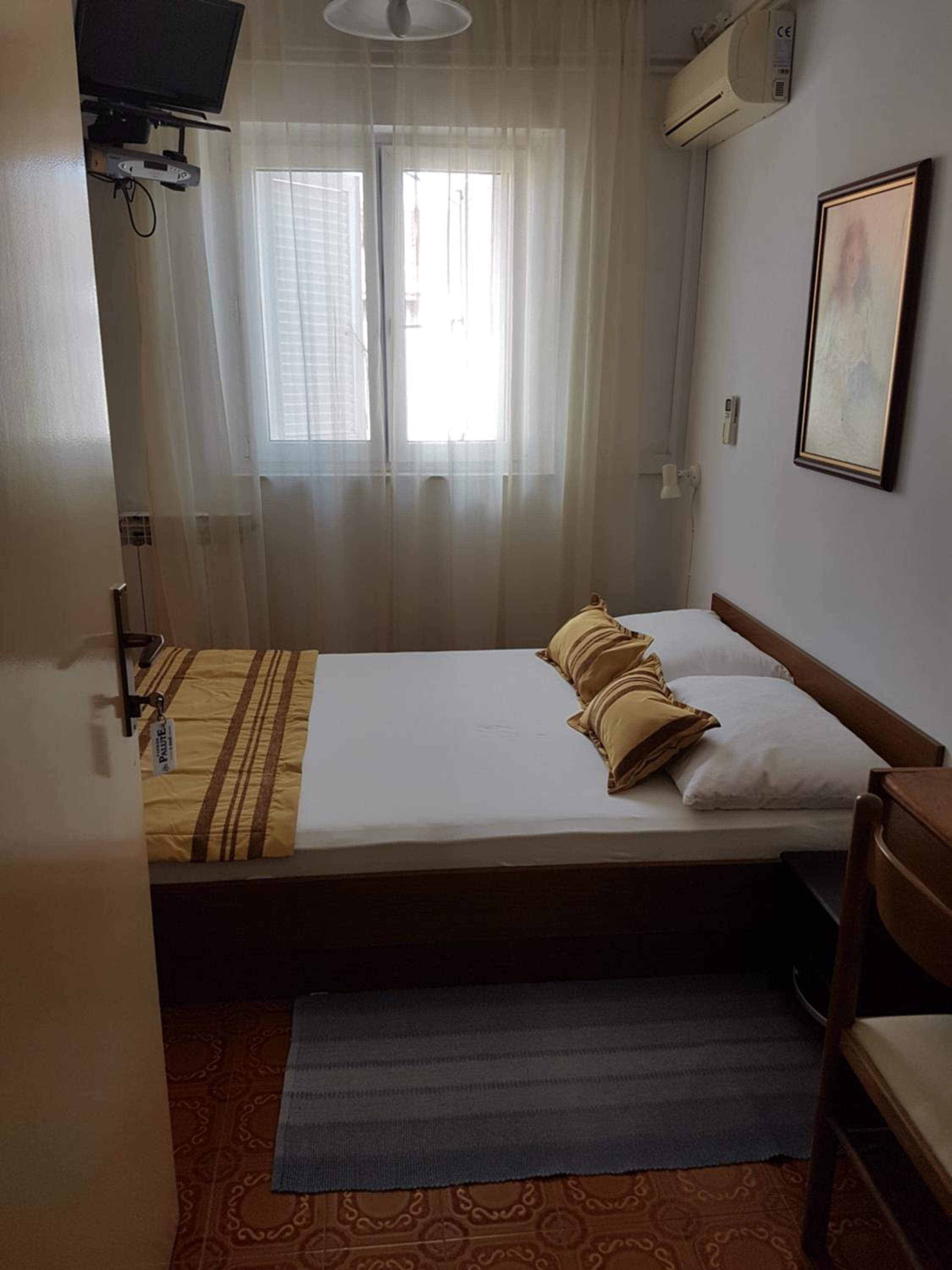 Single Room with Bathroom