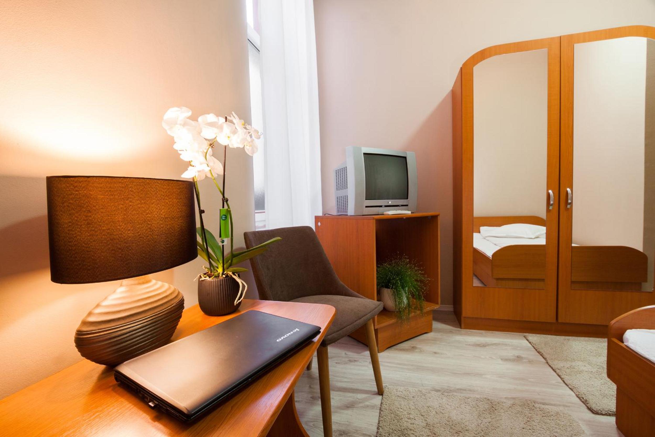 Single Room photo 1