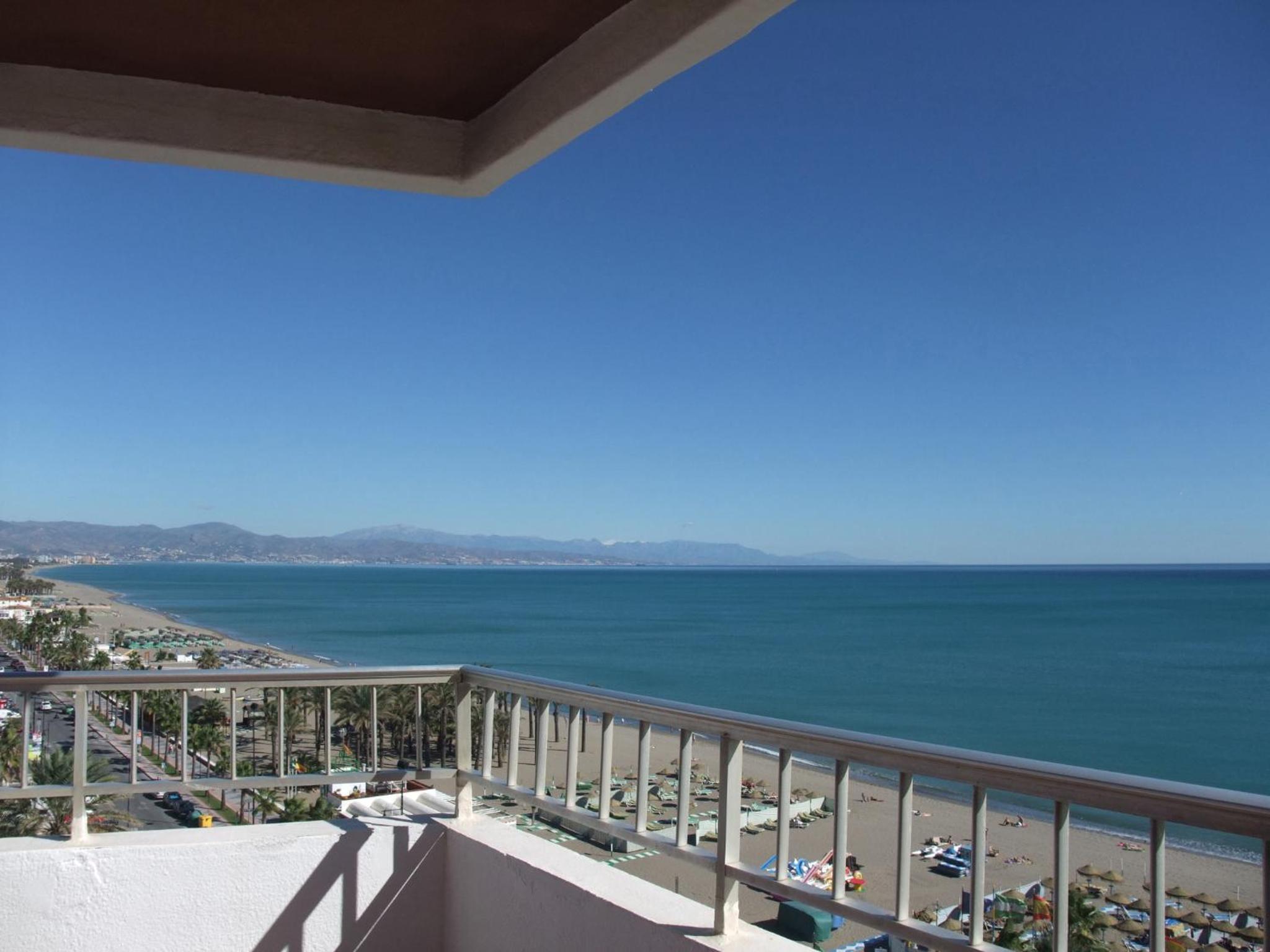 Apartment with Partial Sea View (1-4 Adults)  - Photo 4
