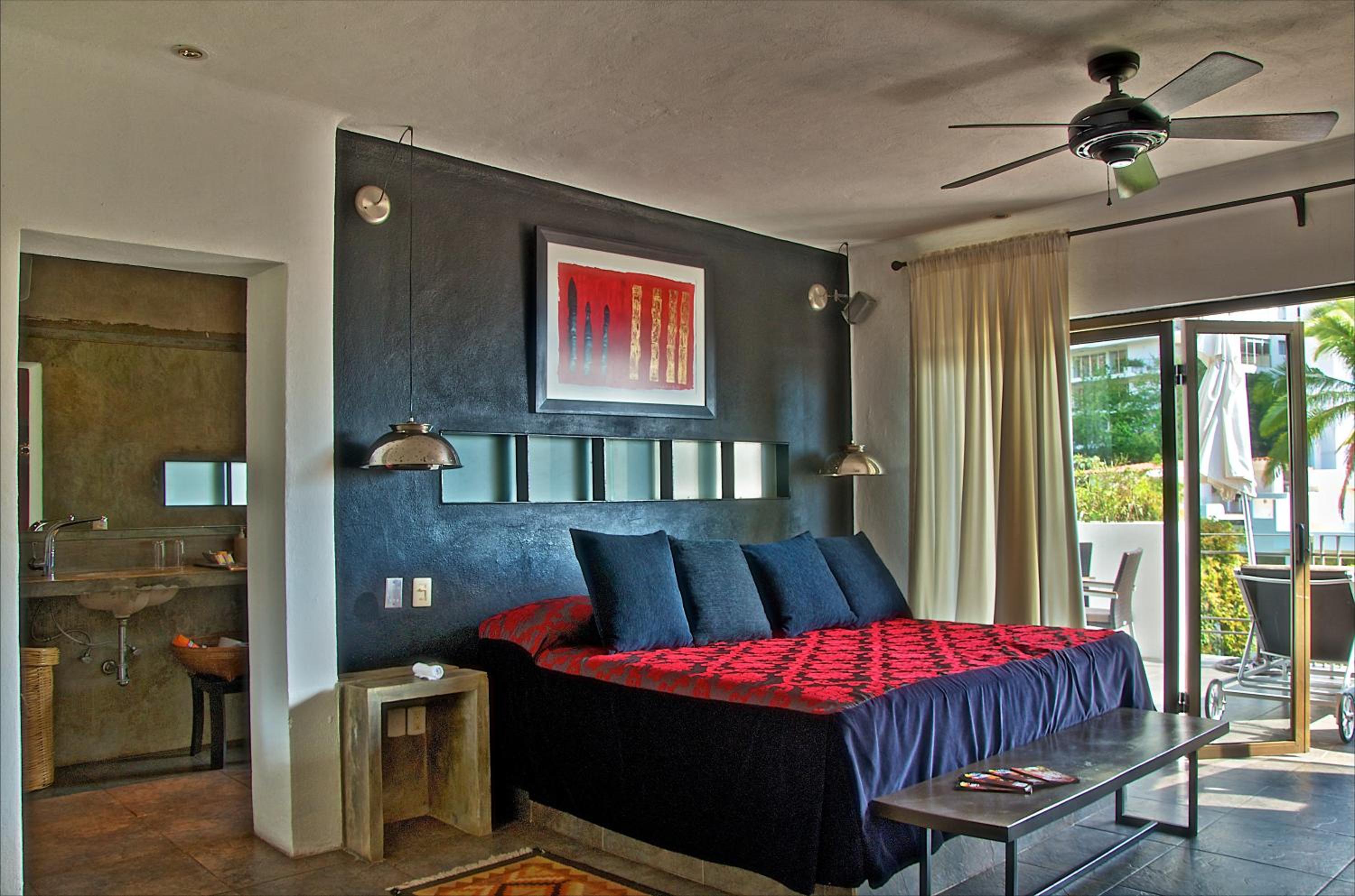 Deluxe Double Room with Ocean View - Photo 8