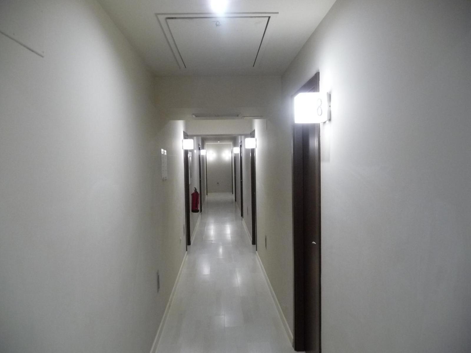 Standard Twin Room - Photo 5