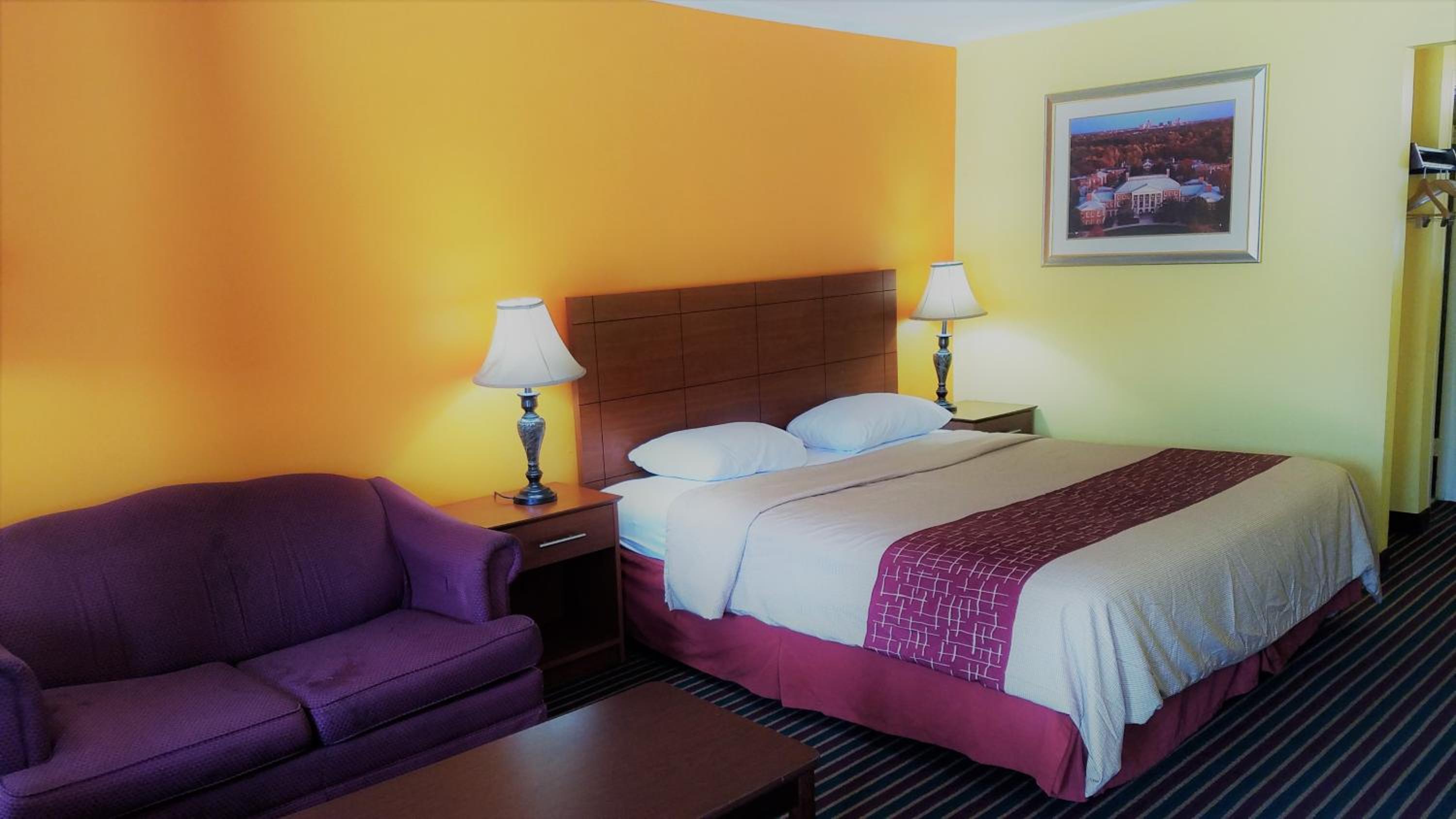 Standard King Room - Non-Smoking  photo 2