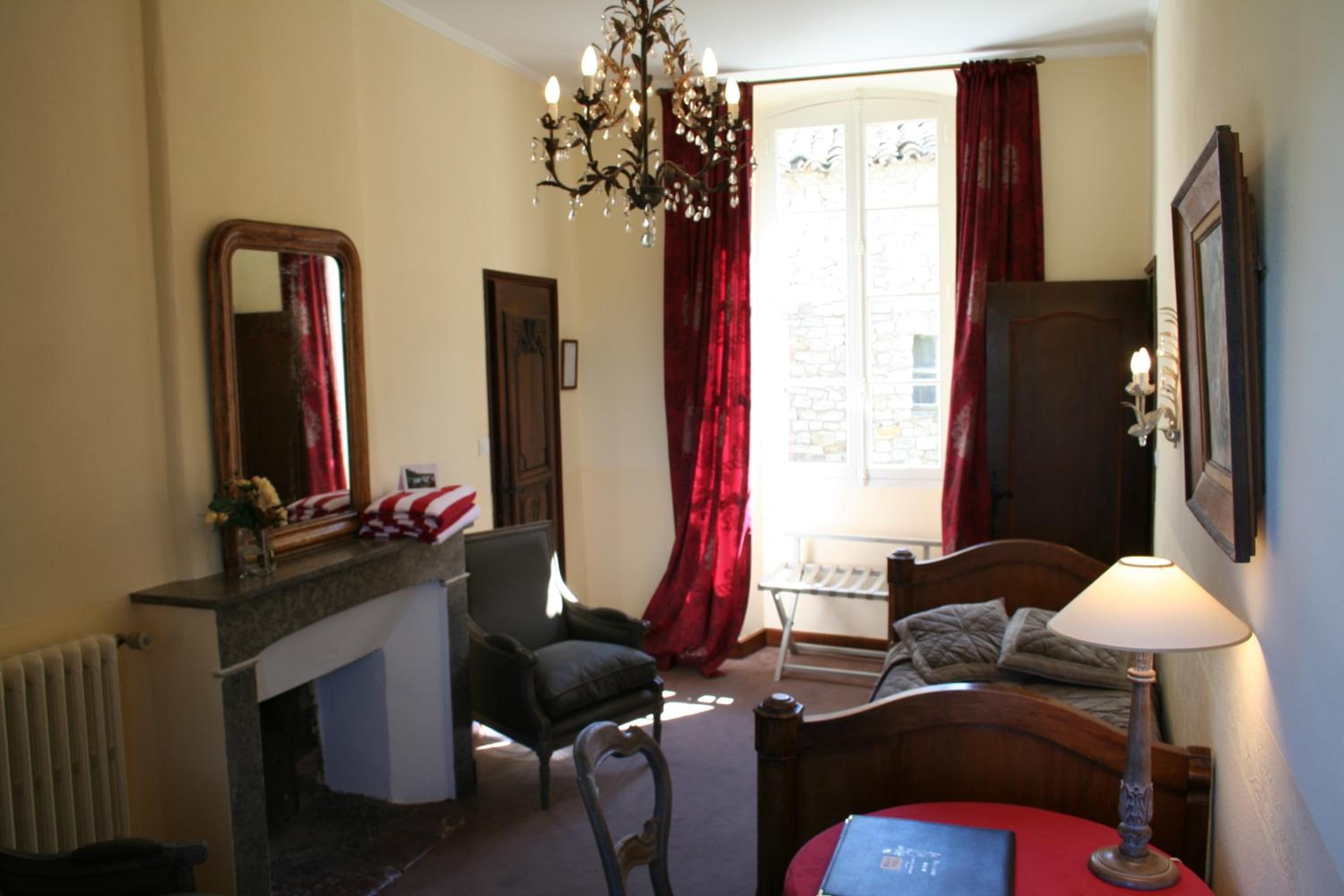 Triple Room - Photo 6