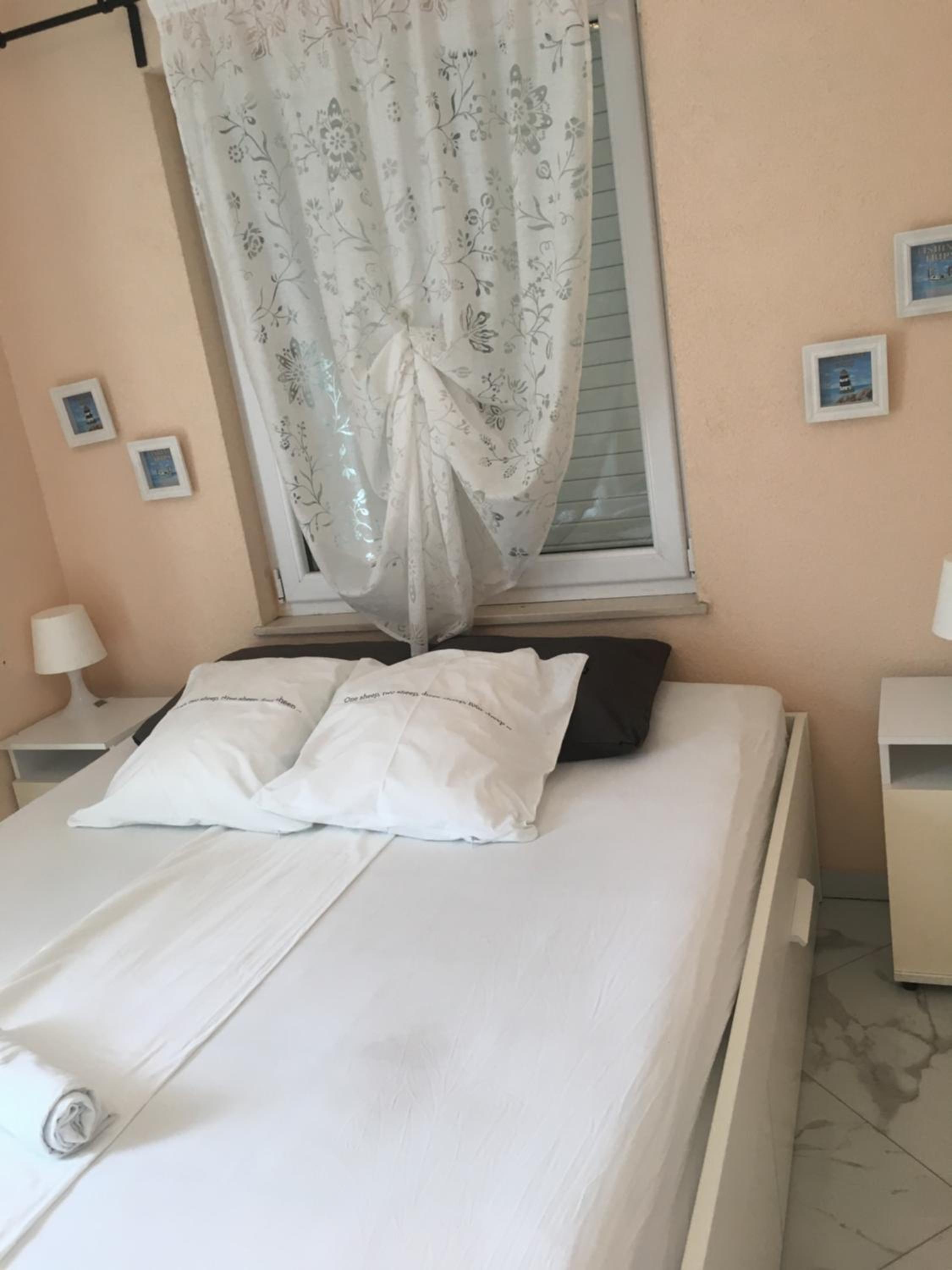 One-Bedroom Apartment with Balcony - Photo 1