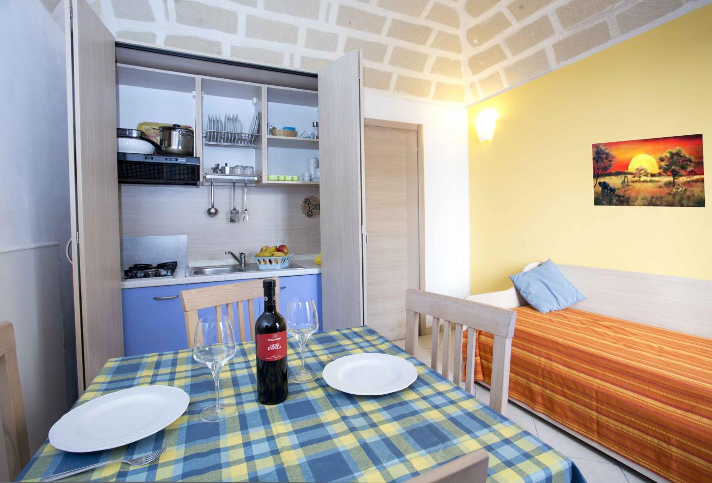 One-Bedroom House photo 2