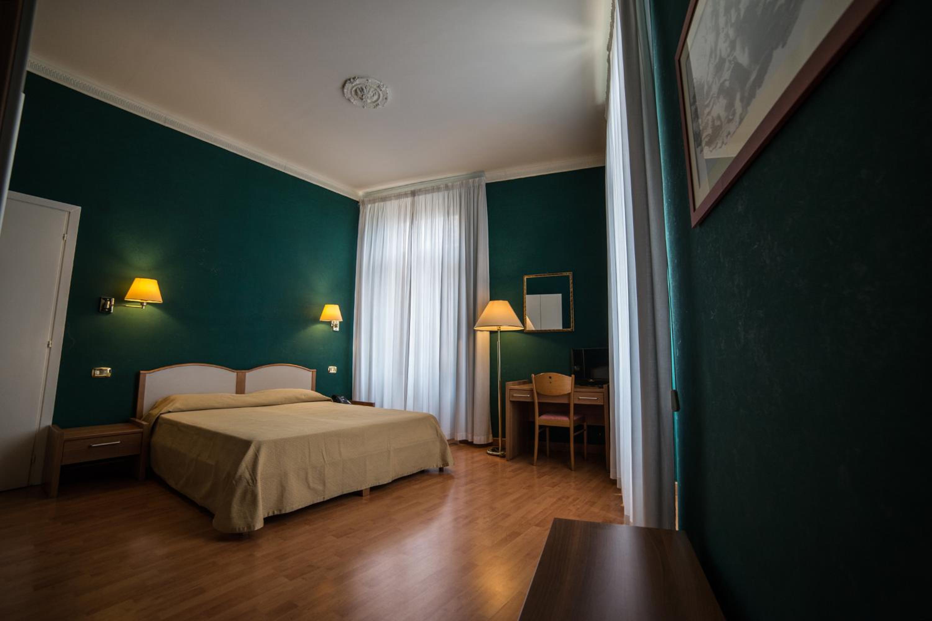 Double or Twin Room with View photo 1