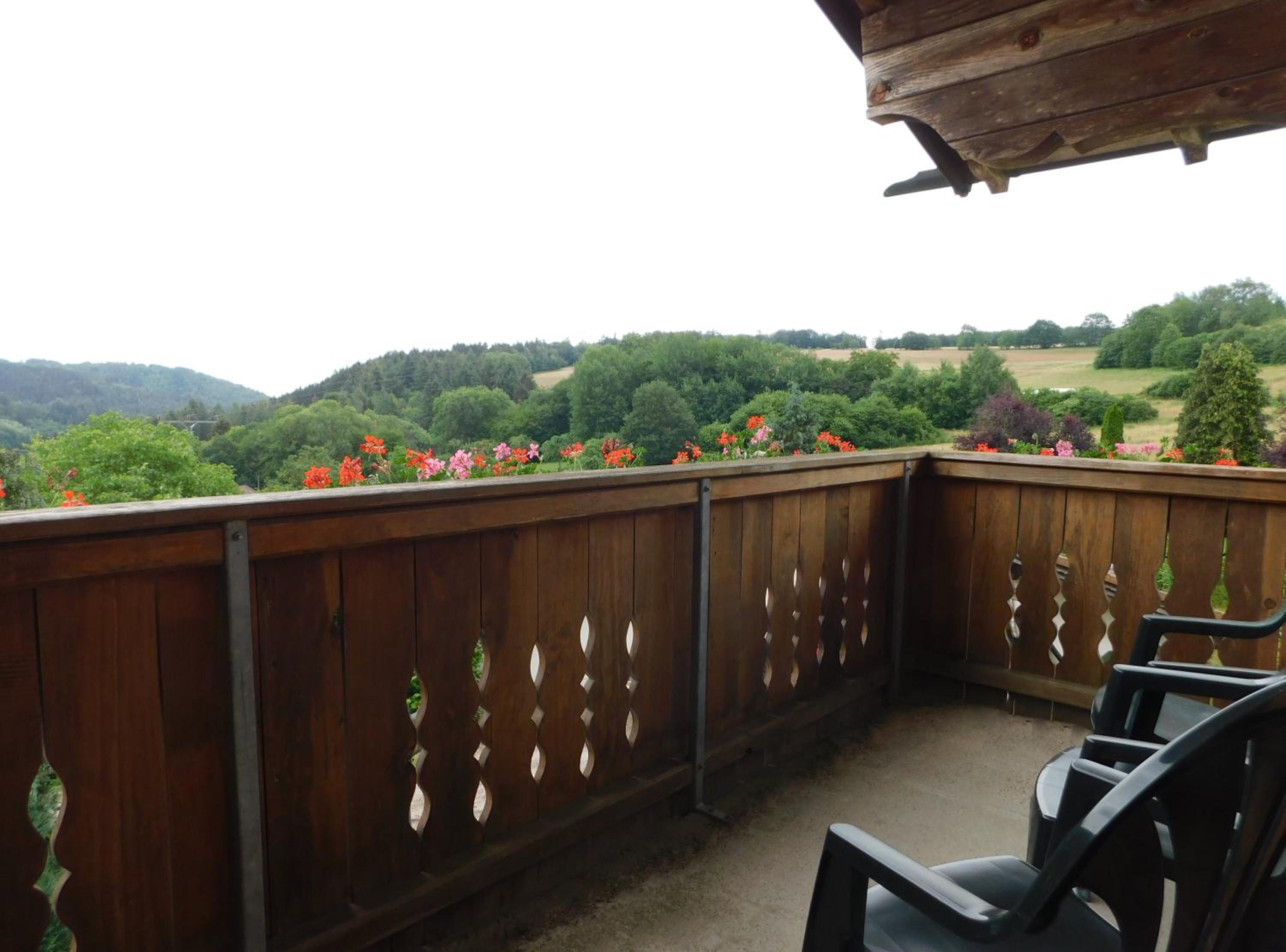 Apartment with Balcony photo 2