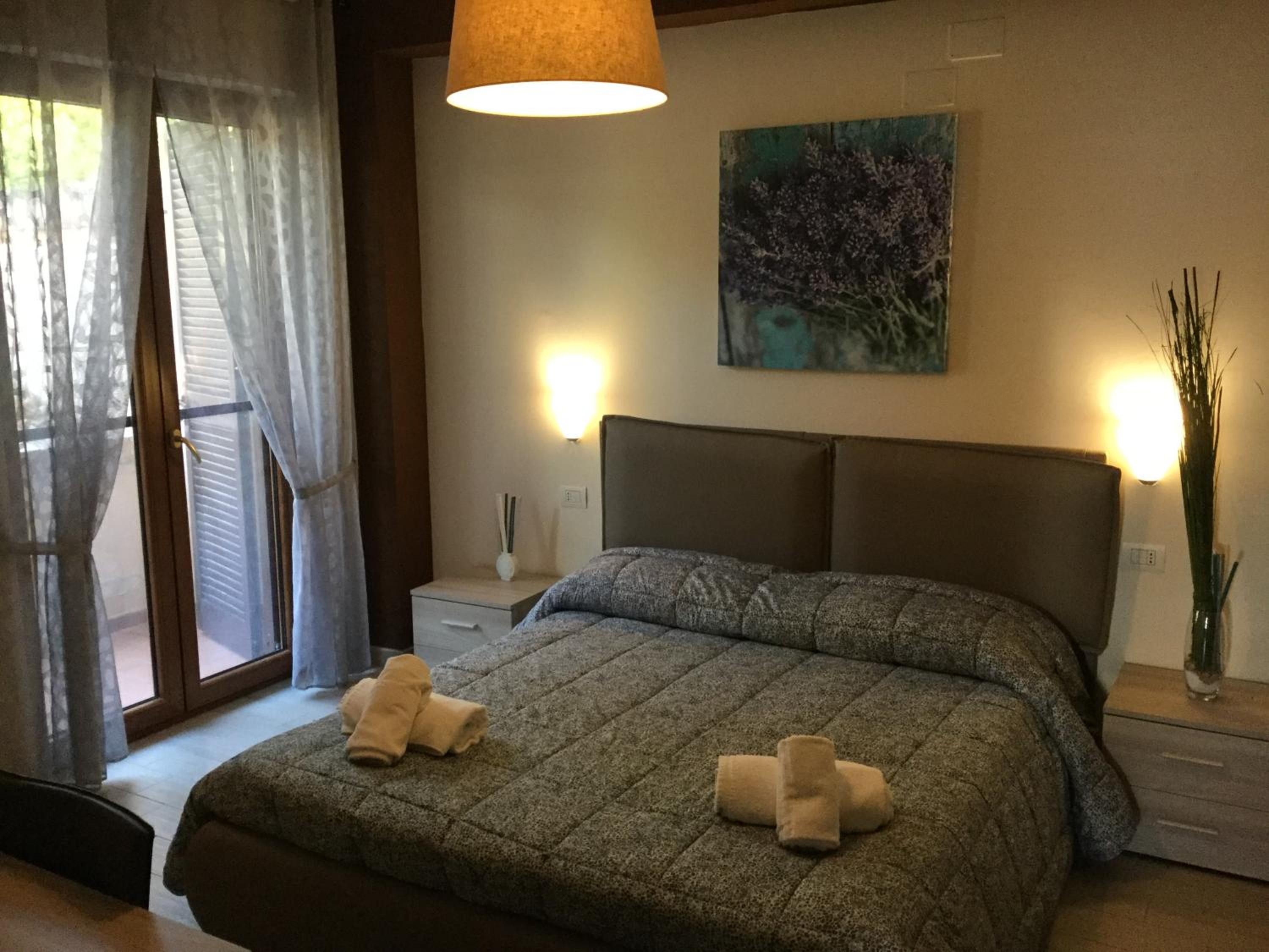 Deluxe Double Room photo 3