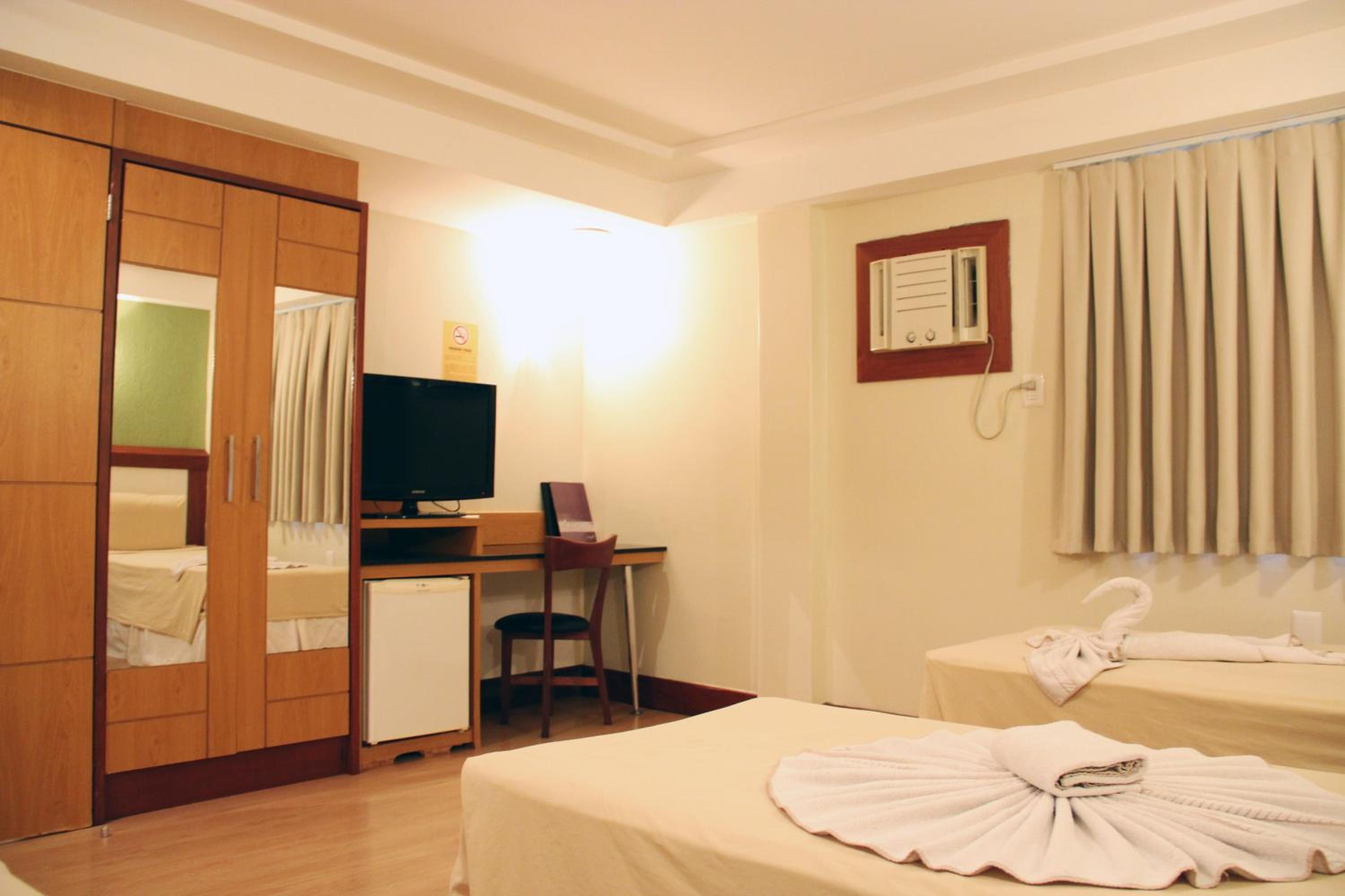 Superior Triple Room photo 2