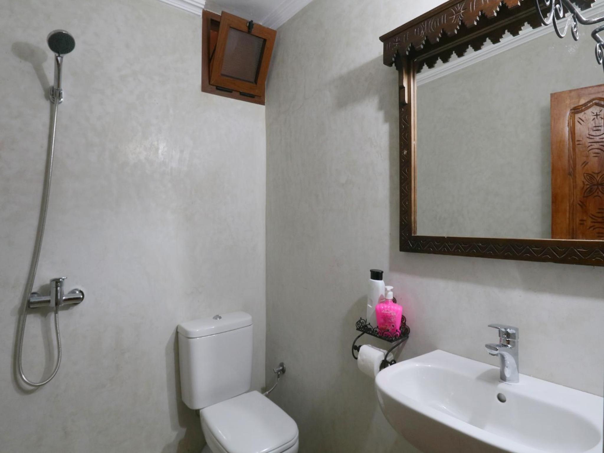 Superior Double or Twin Room - Photo 8