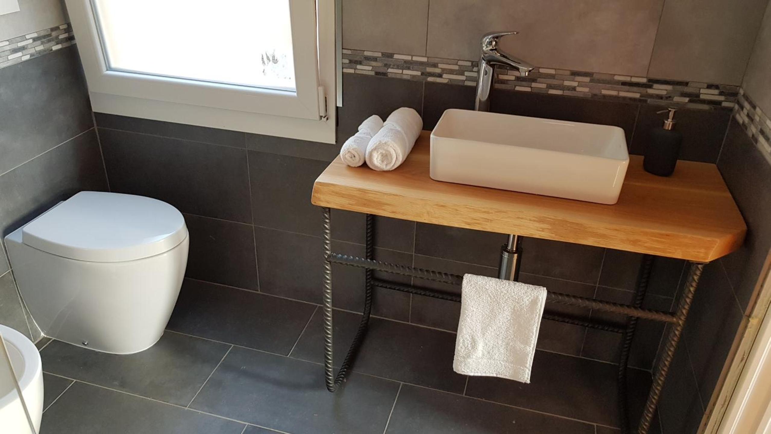 Suite with City View photo 3