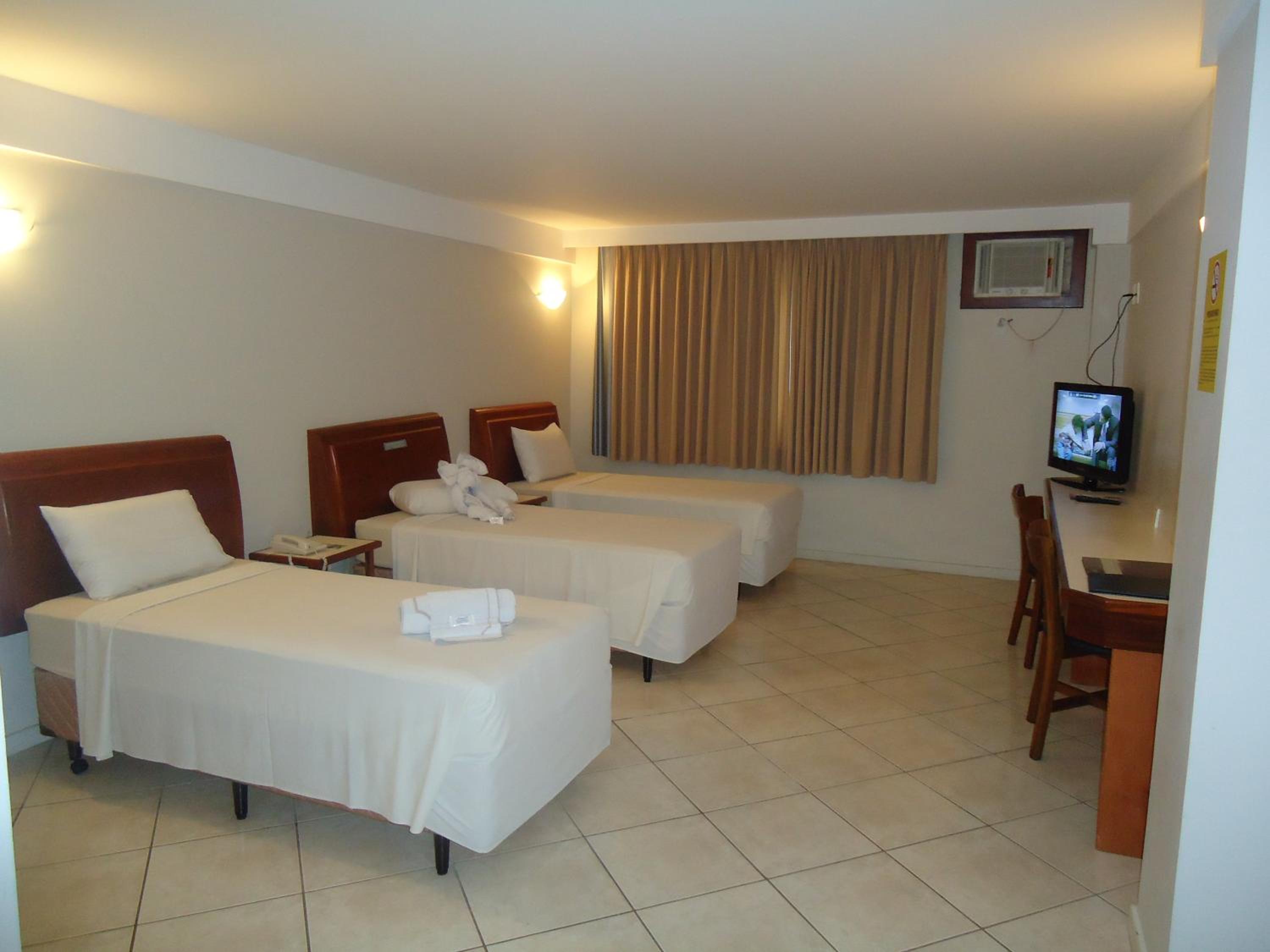 Standard Triple Room photo 2