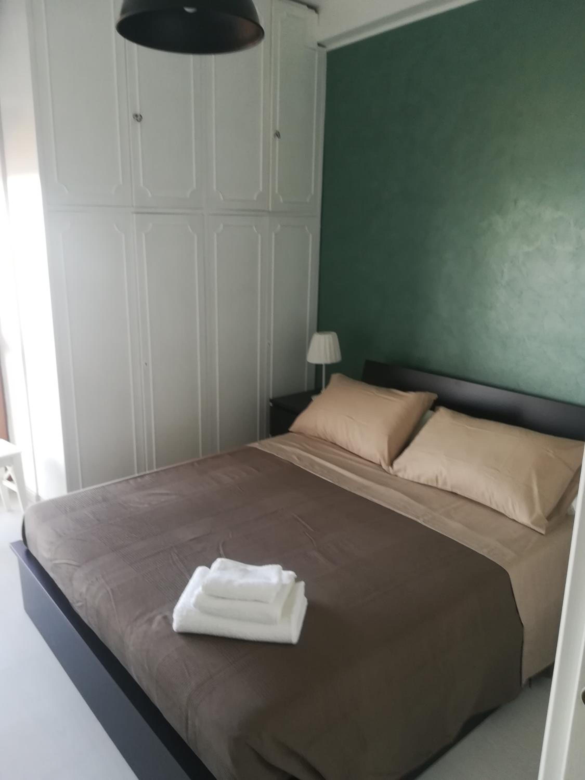 Deluxe King Room photo 1