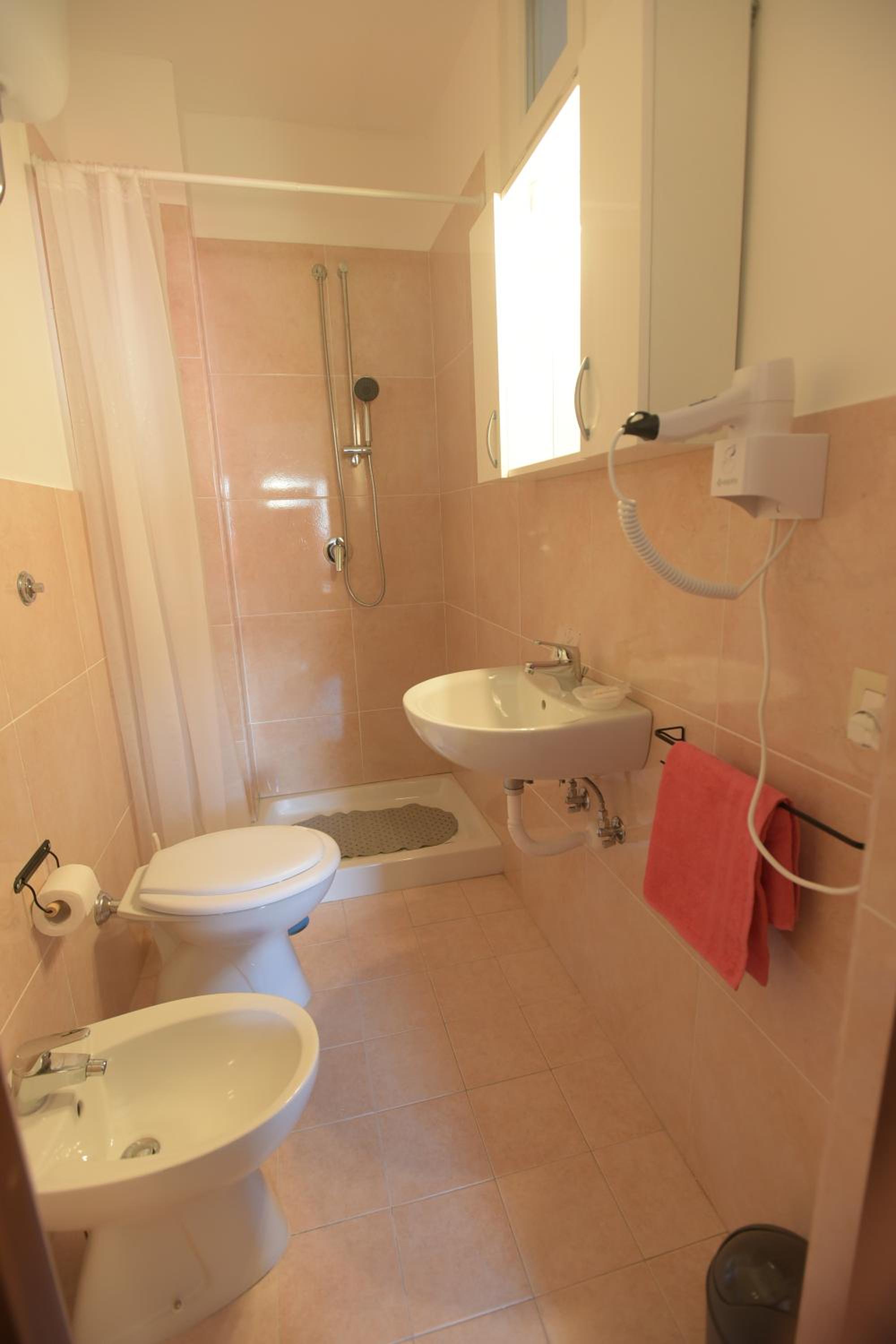 Deluxe Double Room with Extra Bed photo 2