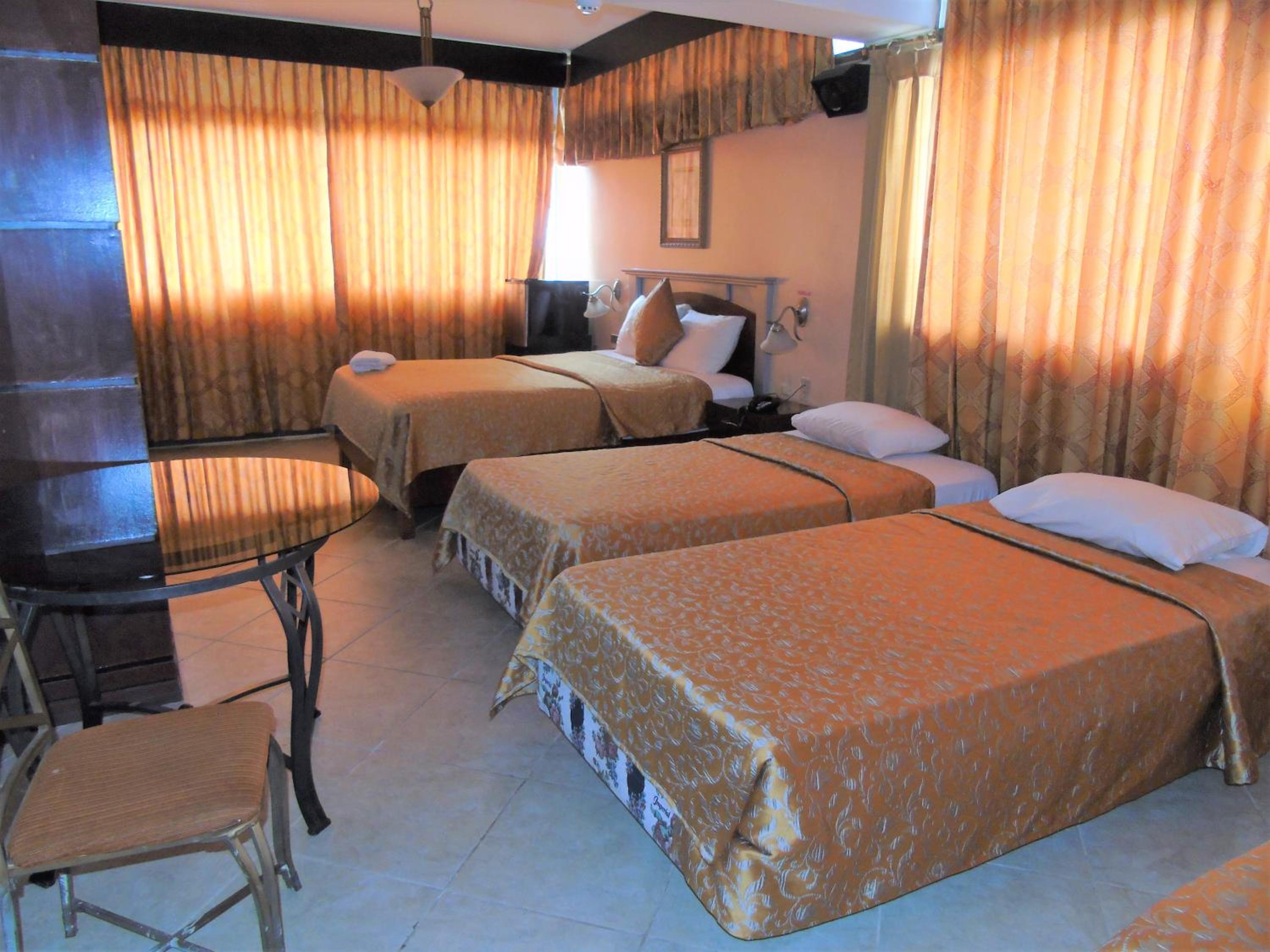 Triple Room photo 2