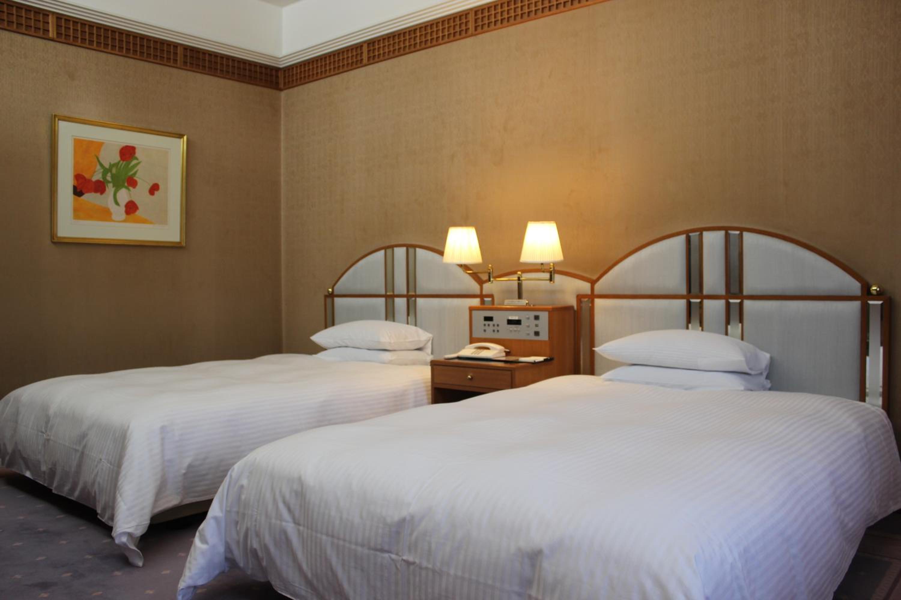 One-Bedroom Suite