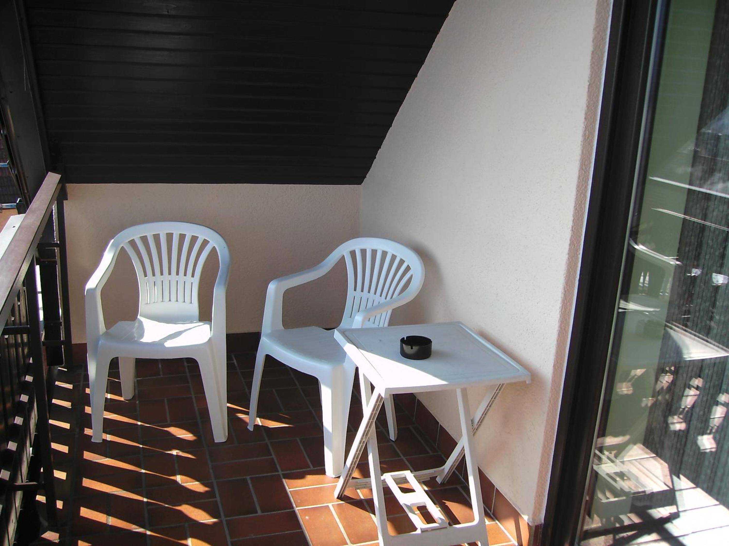 Double Room - Photo 12
