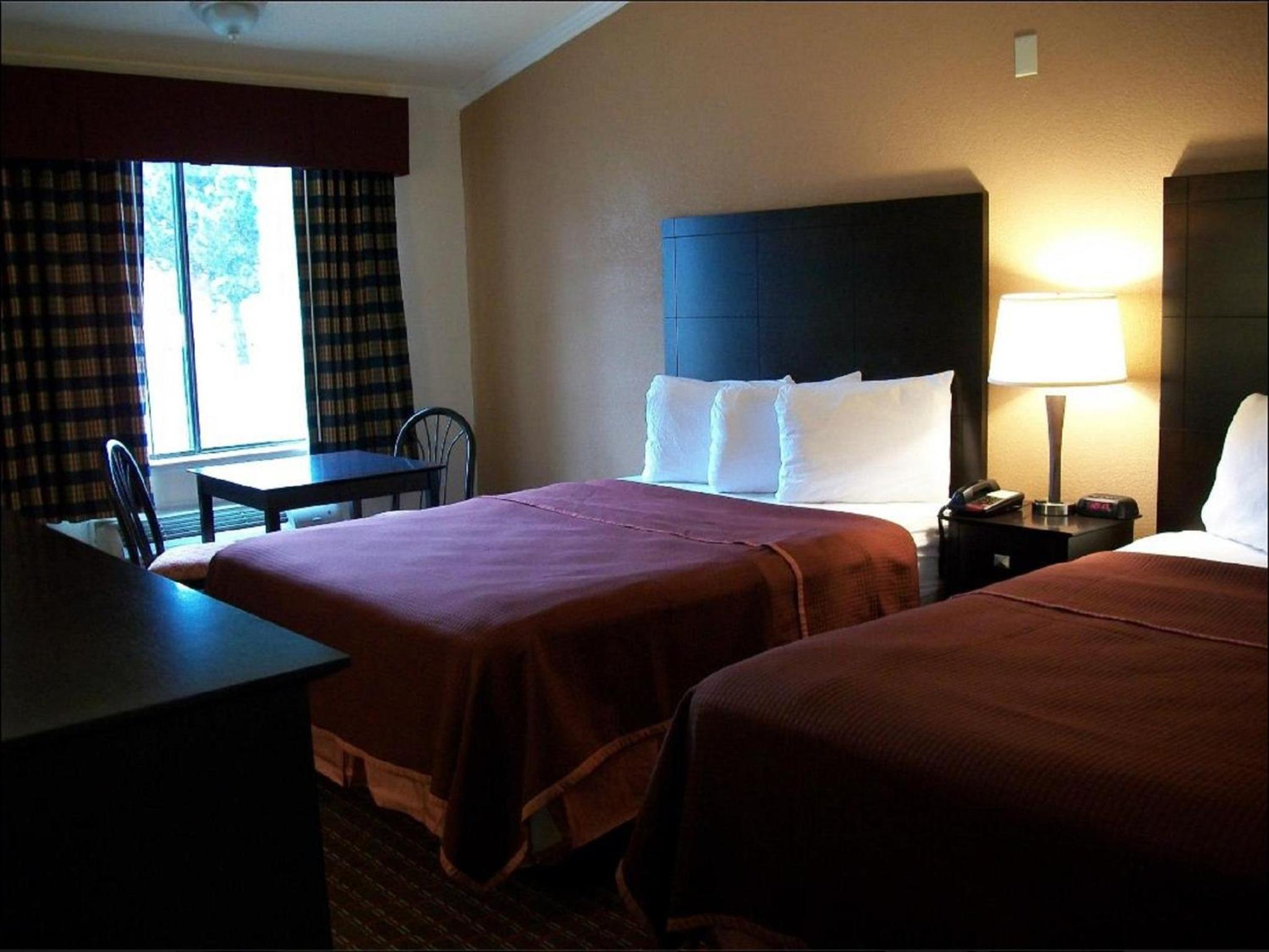 Budget Double Room - Photo 2