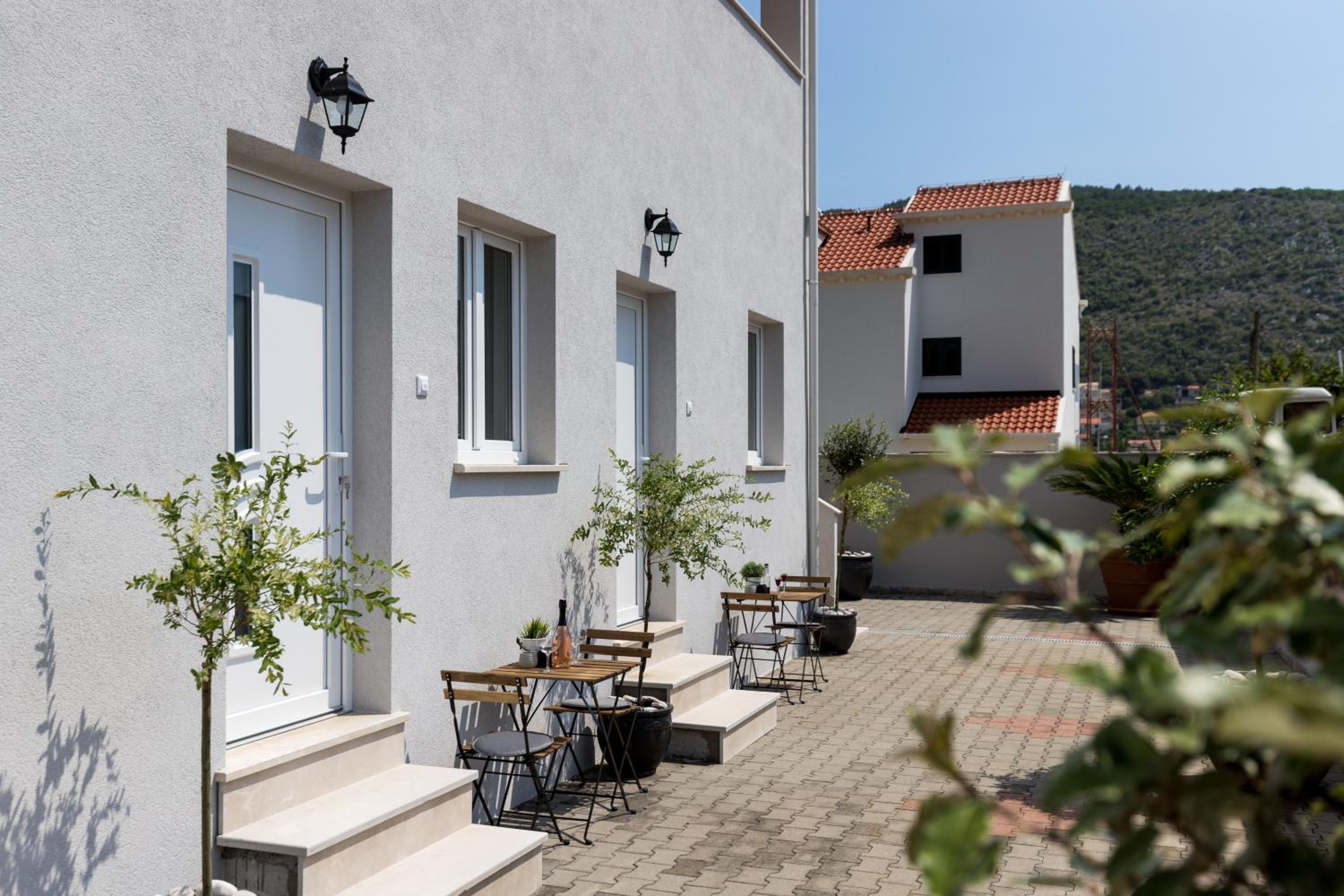 Standard One-Bedroom Apartment with Terrace photo 3