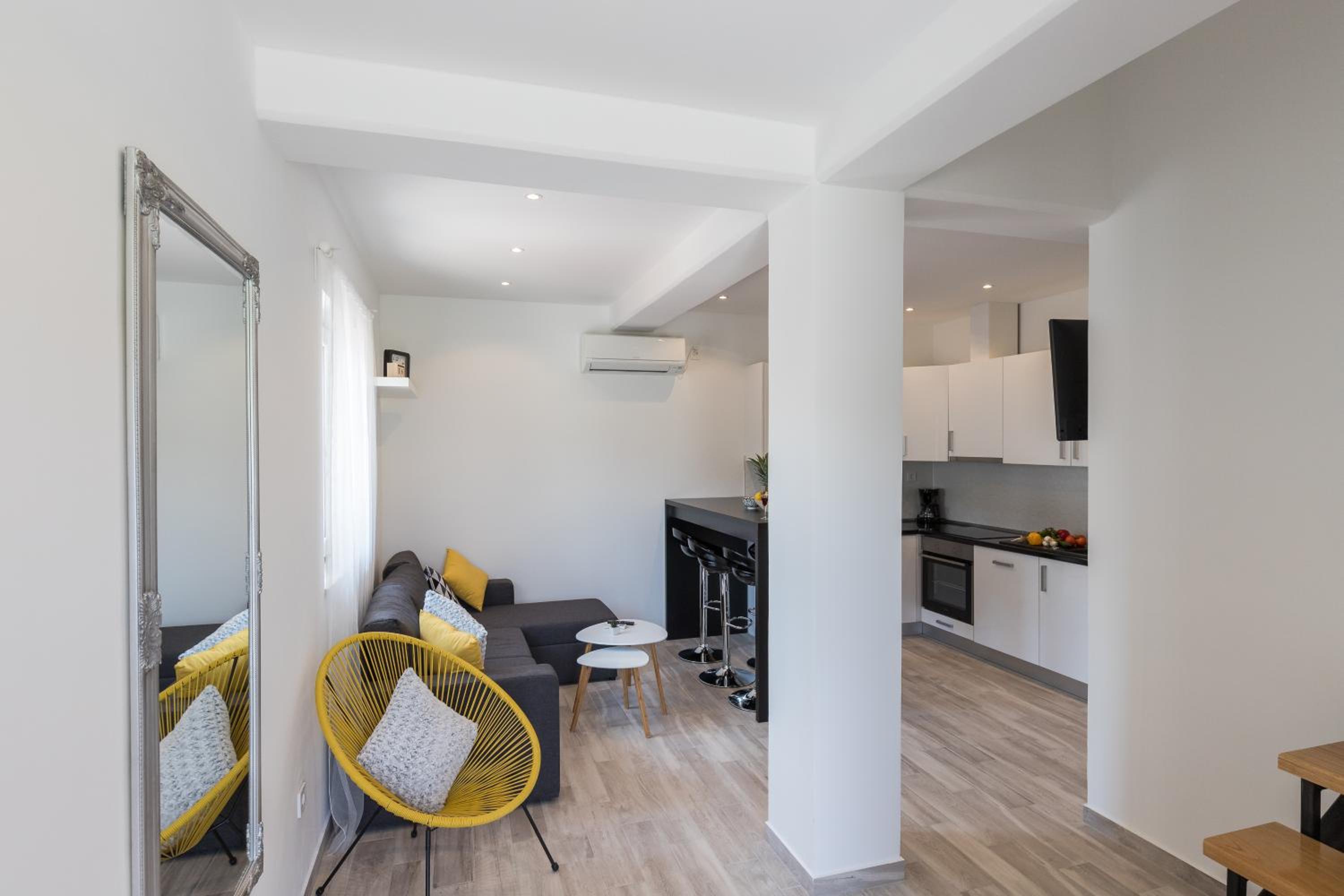 Superior Two-Bedroom Apartment with Terrace photo 1