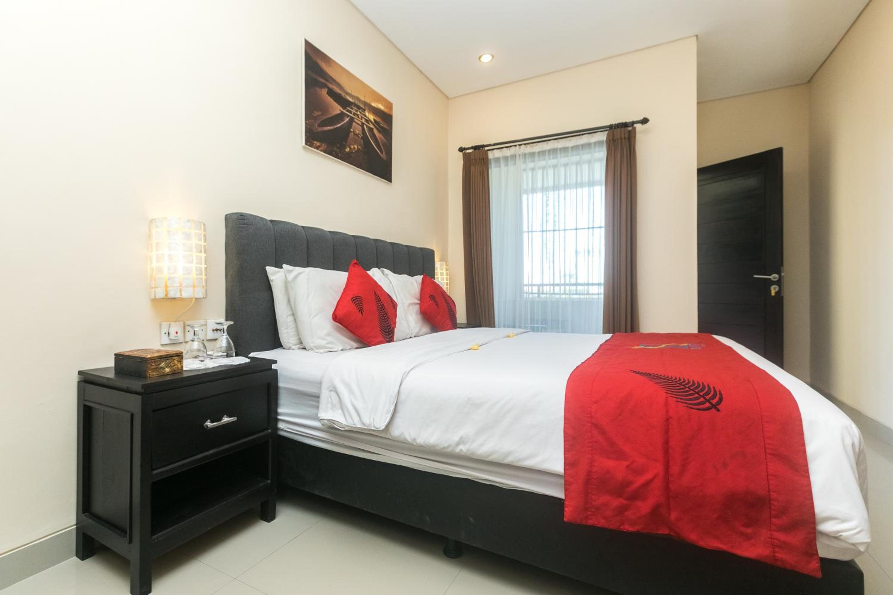 Superior Double or Twin Room with Terrace