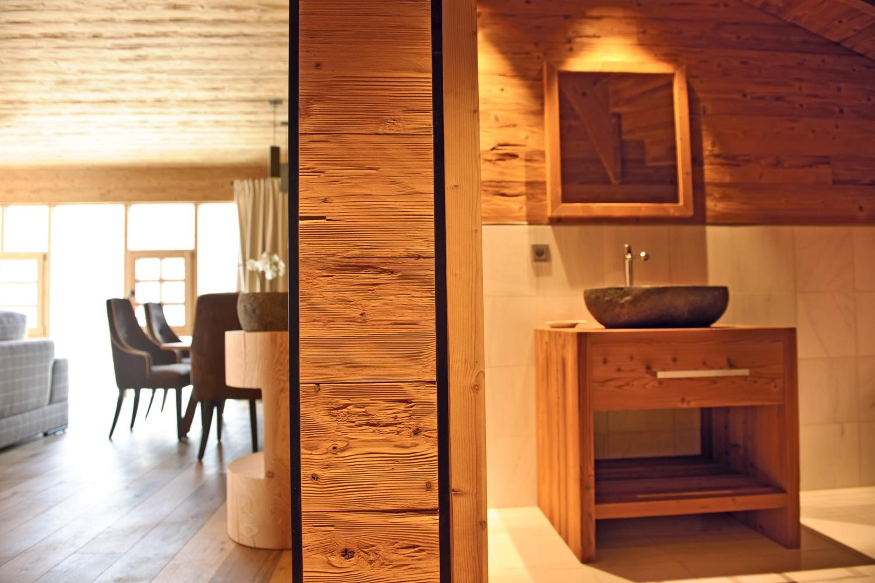 Chalet (2 Adults) - Photo 11