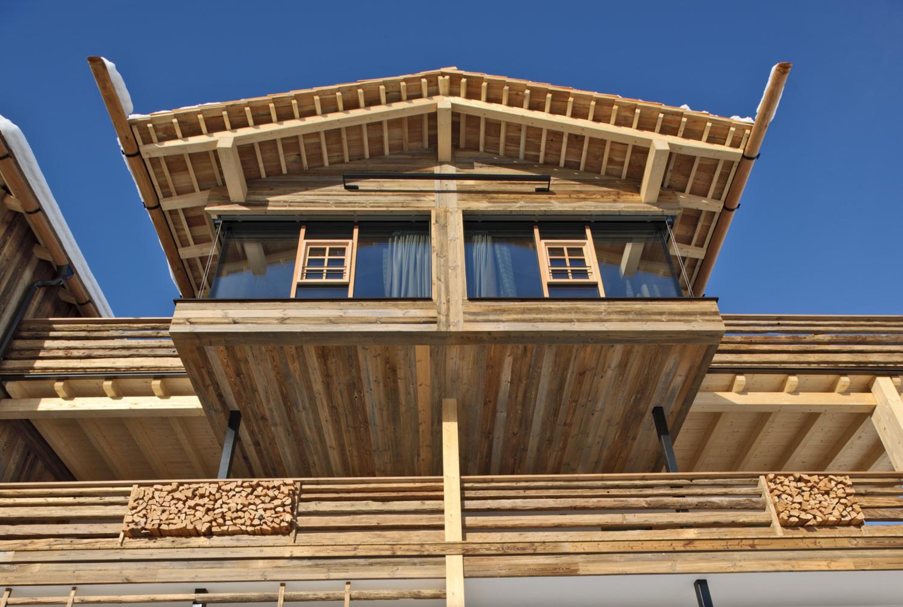 Chalet (2 Adults) - Photo 2