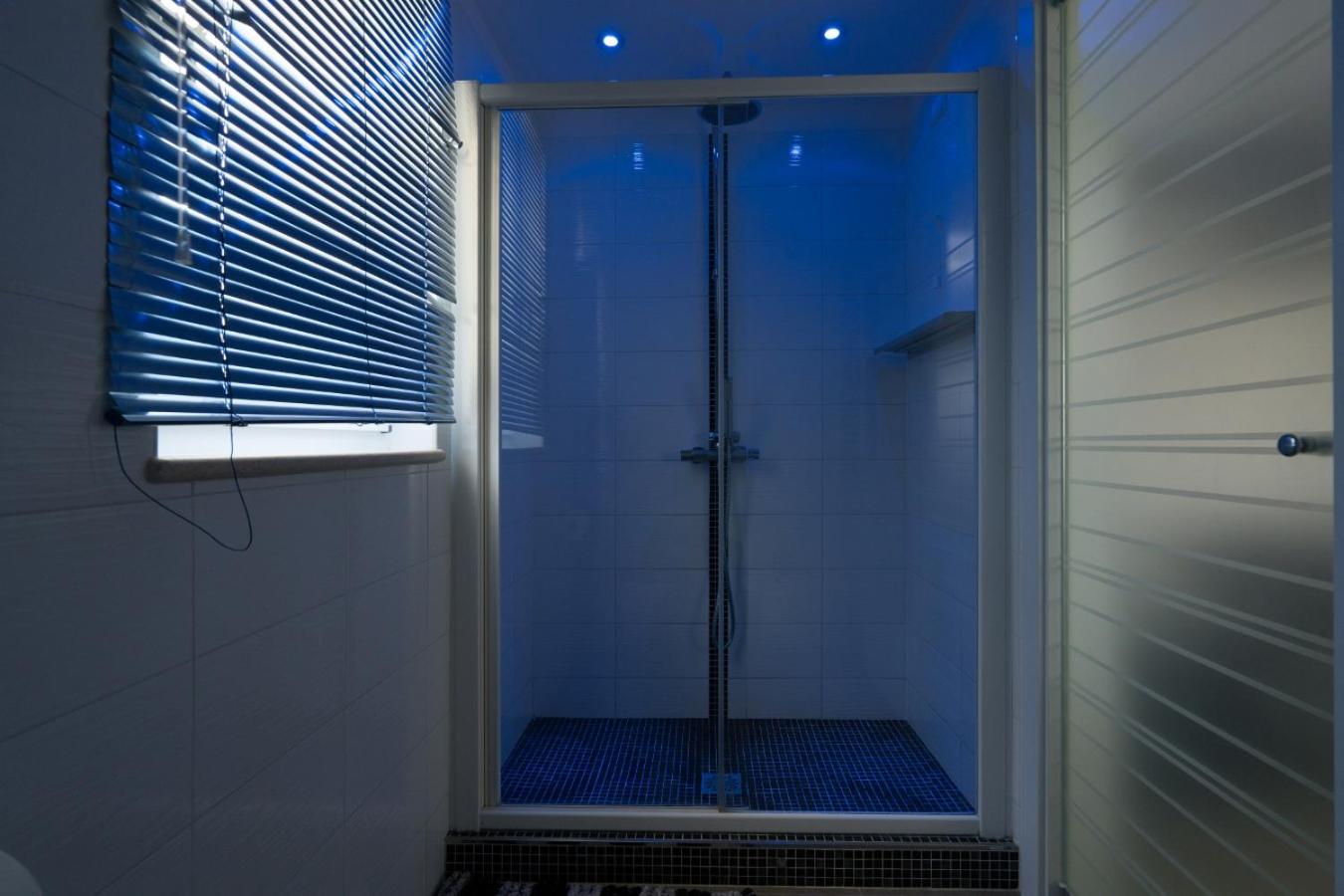 Double or Twin Room - Photo 45