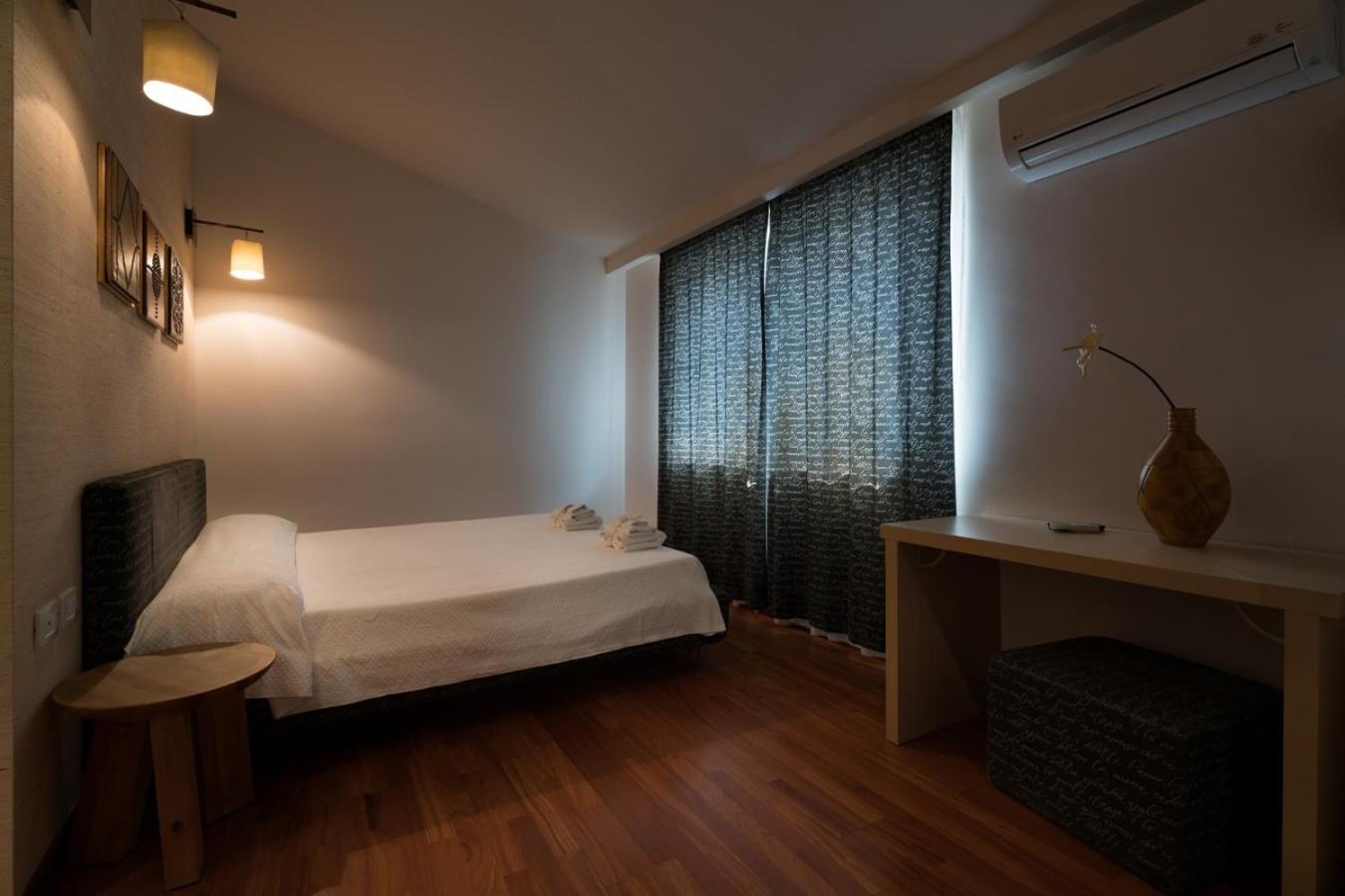 Double or Twin Room - Photo 11
