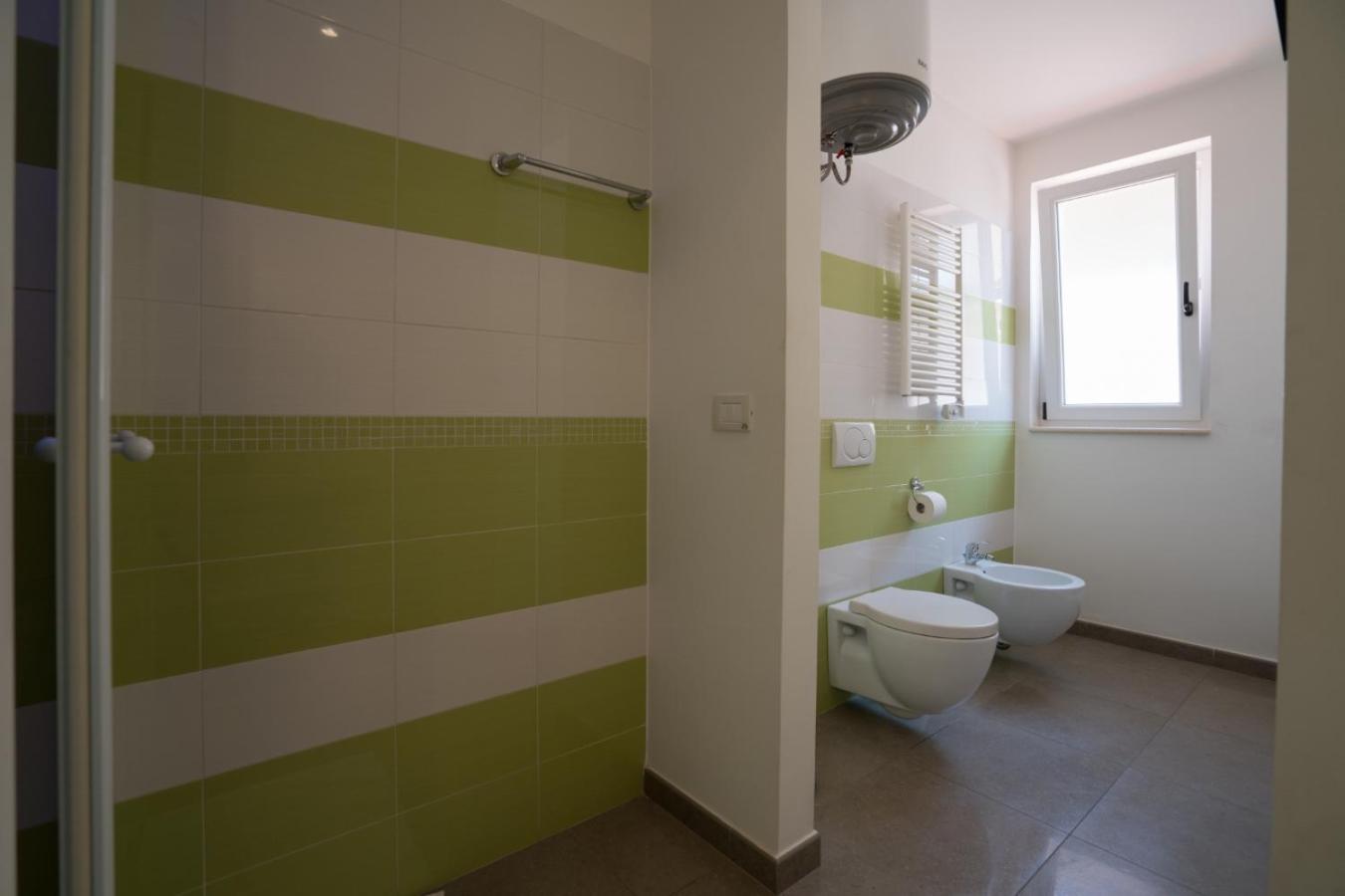Double or Twin Room - Photo 14