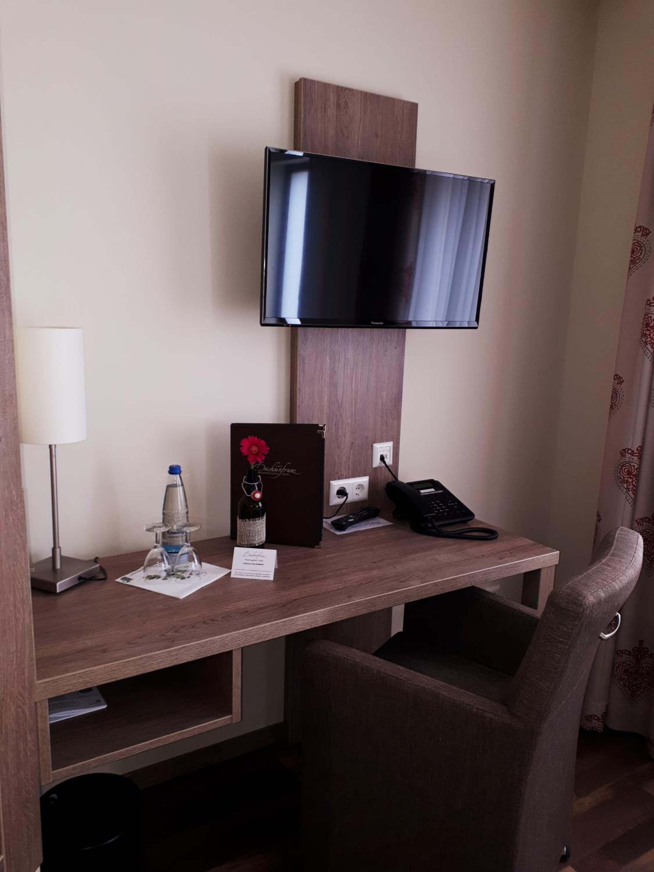 Deluxe Double Room - Photo 3