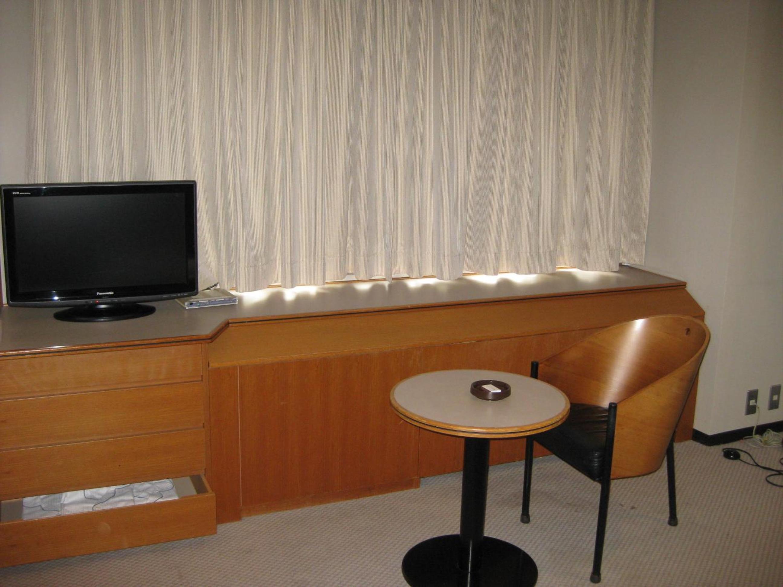 Triple Room - Smoking photo 3