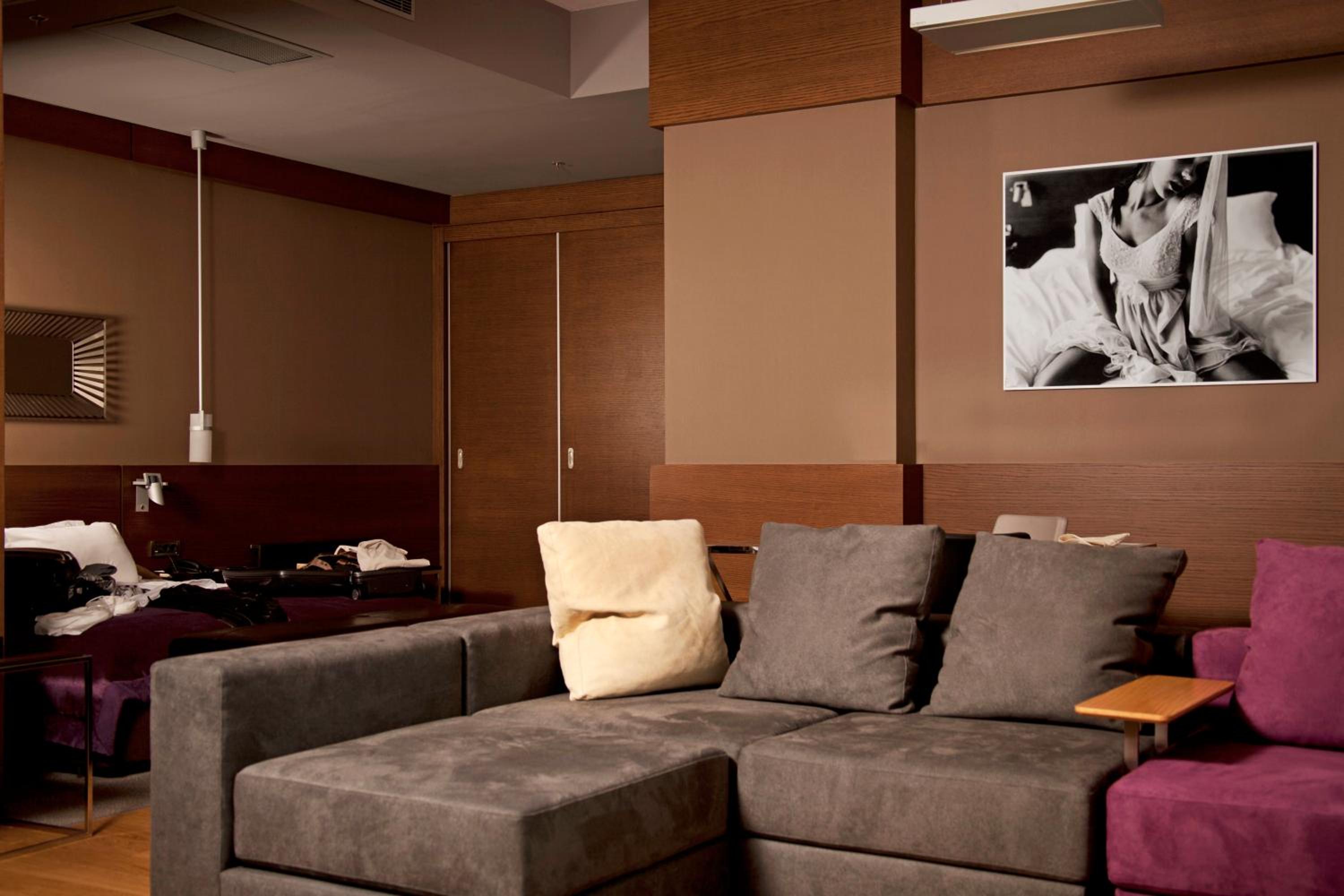 Executive Senior Suite  with Access to Executive Lounge photo 2