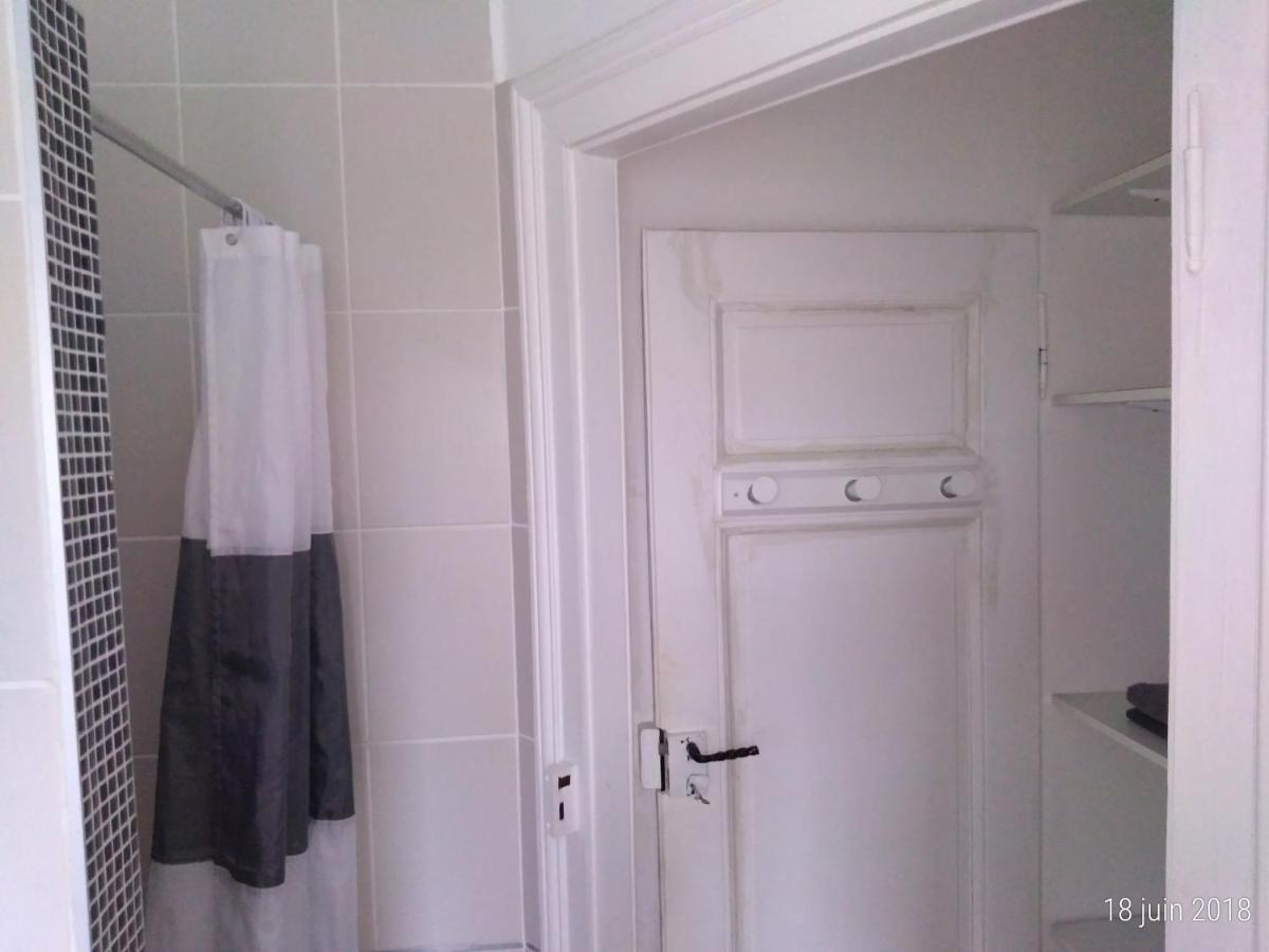 Two-Bedroom Apartment with Balcony photo 1