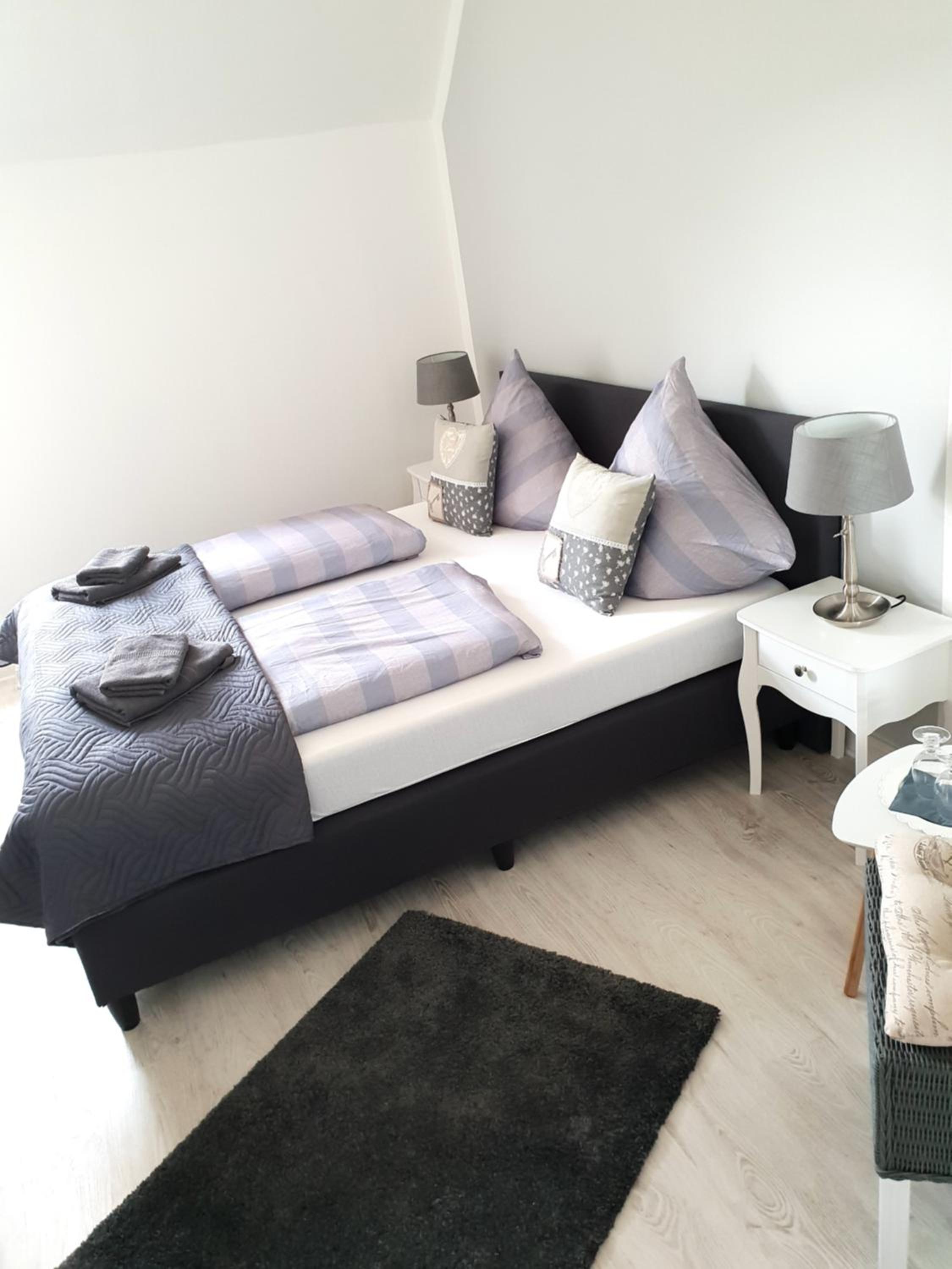 Double Room - Photo 2