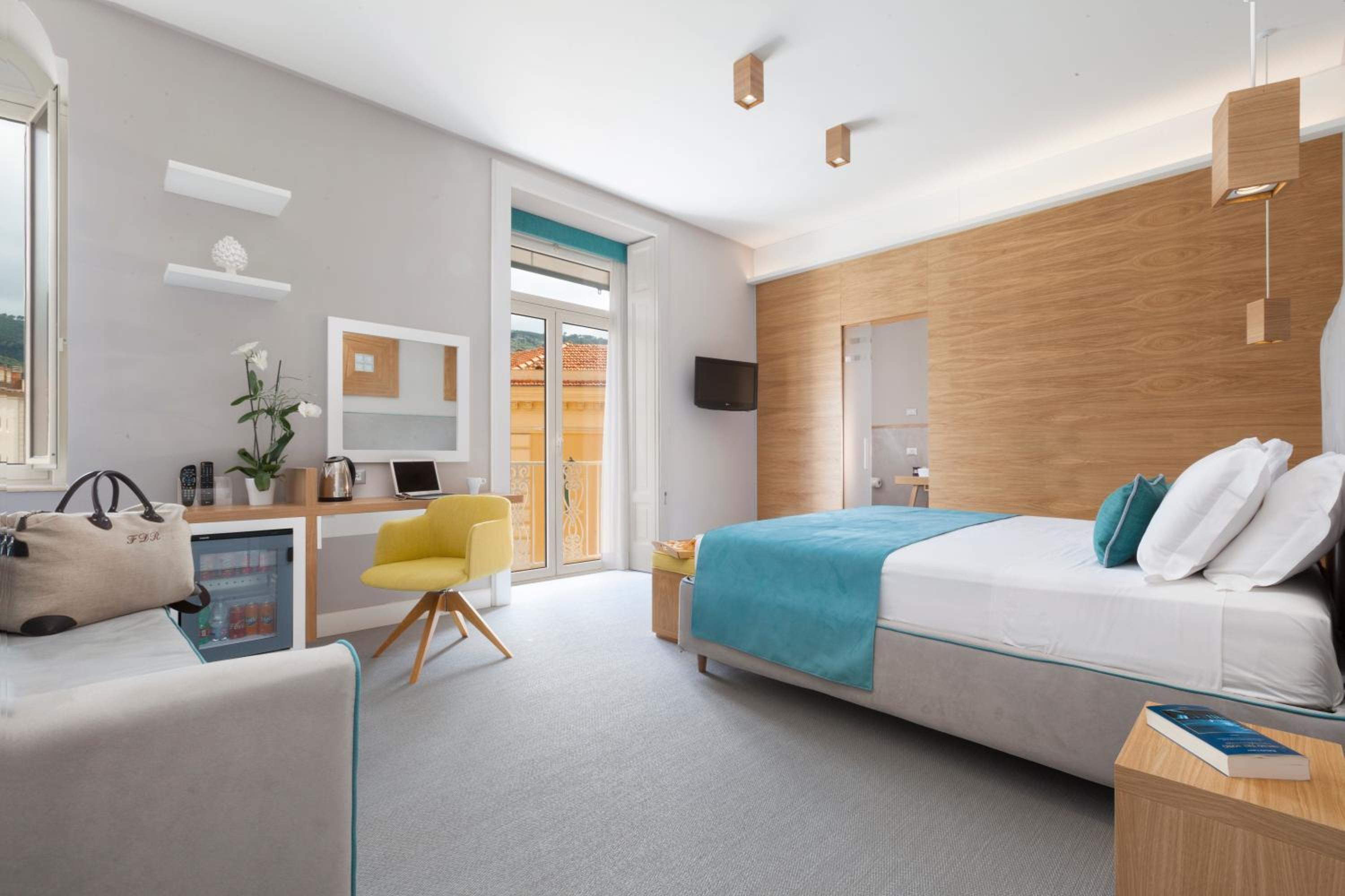 Deluxe Double Room - Photo 5