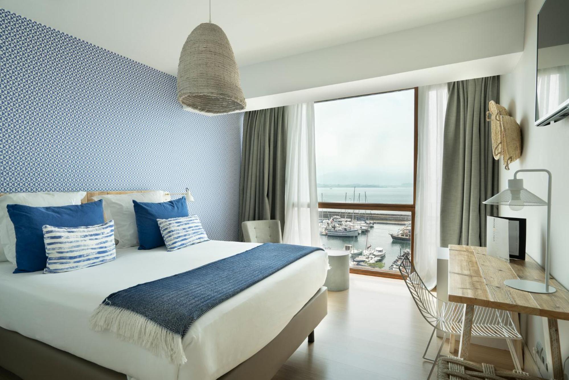 Double Sea View - Photo 1