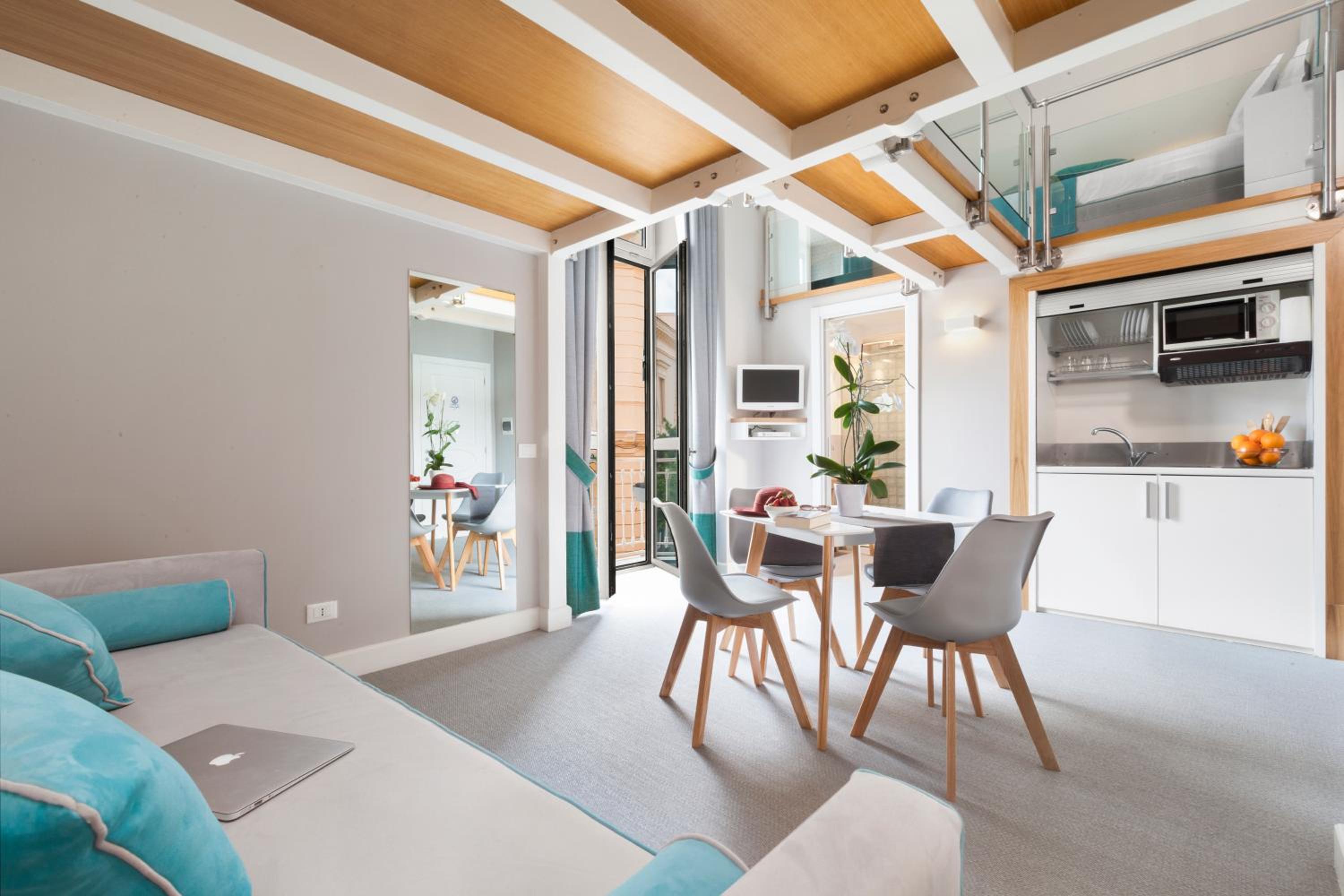 Standard Apartment - Split Level photo 2