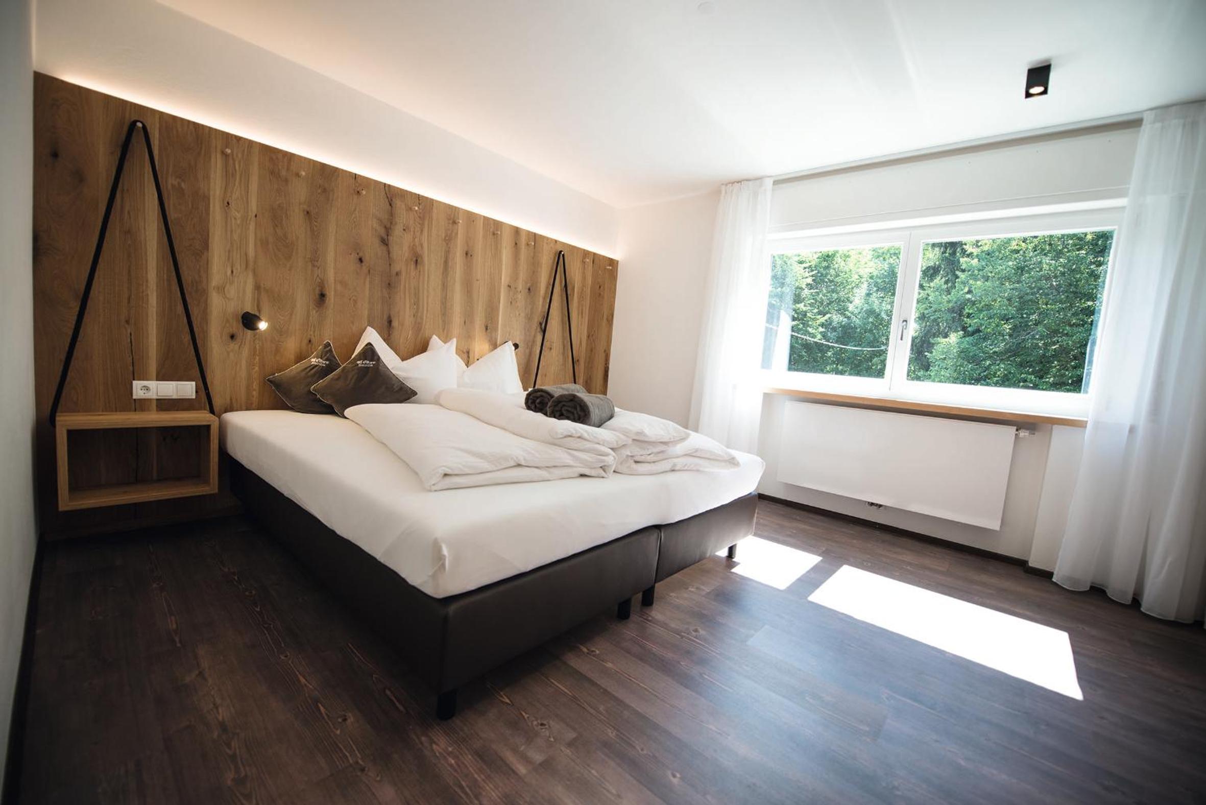 Two-Bedroom Apartment - Photo 35